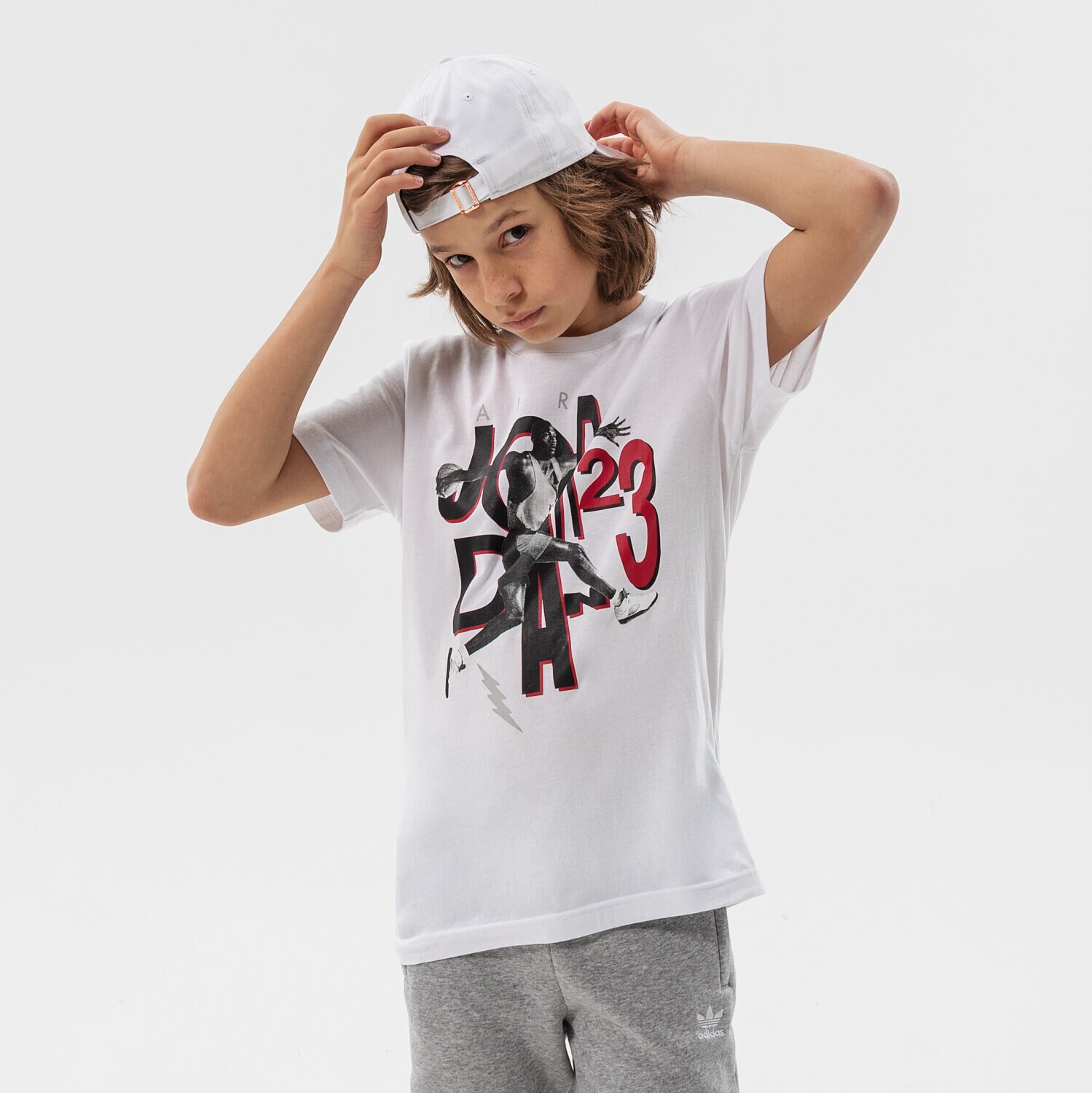 Kinder T-Shirt JORDAN T-SHIRT JUMBLE AIR TIME SS TEE BOY 95B238-001 Weiß