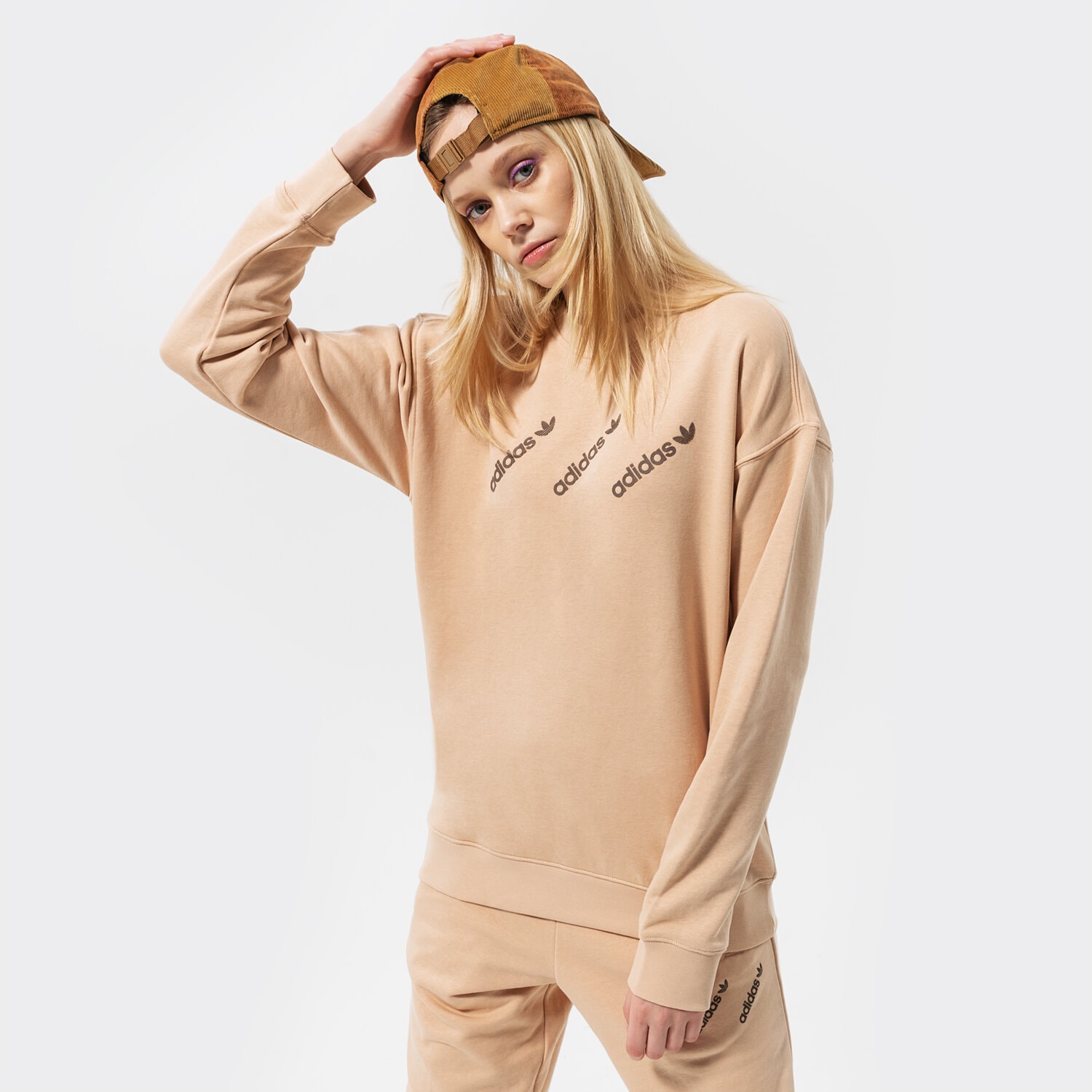 Damen ADIDAS SWEATSHIRT CREW HM4867 Beige