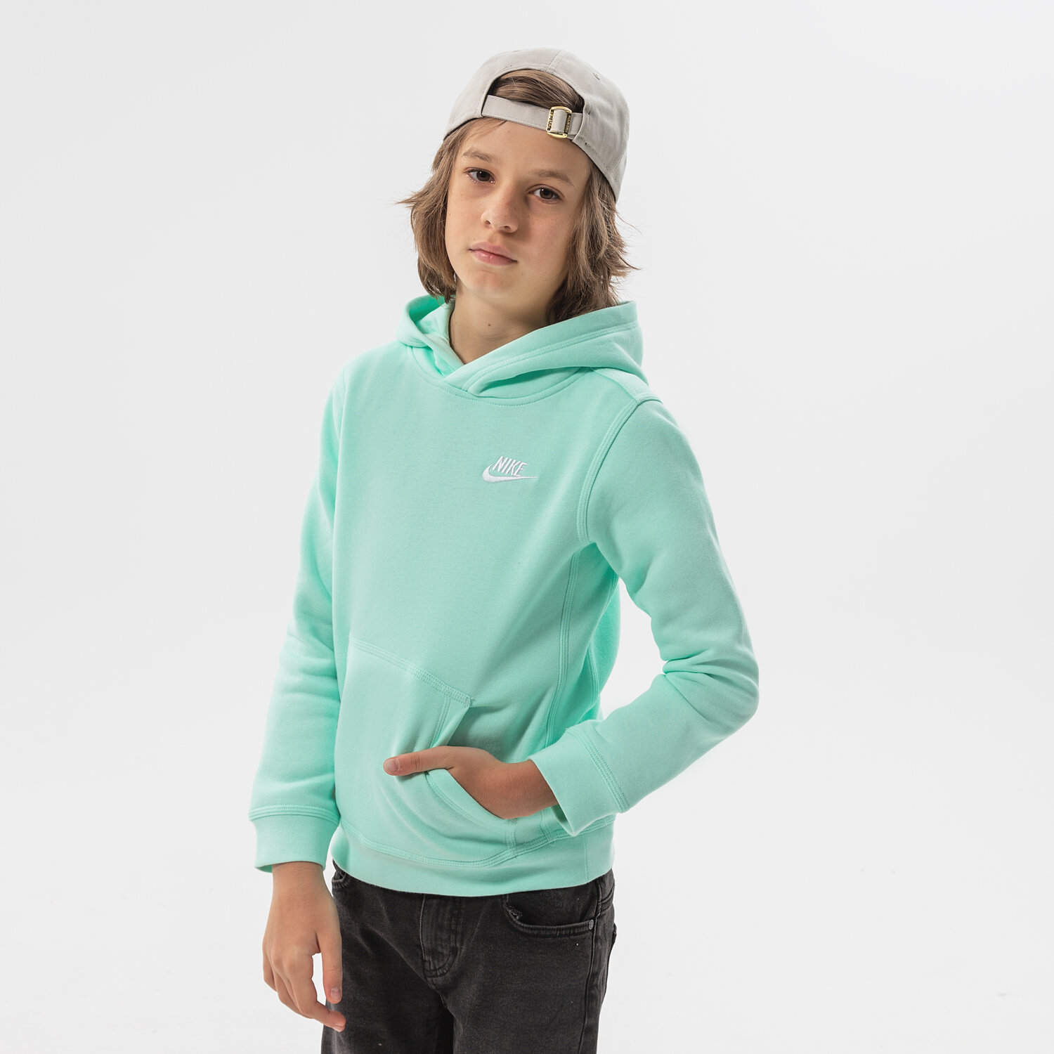 Kinder NIKE HOODIE NIKE SPORTSWEAR CLUB BOY BV3757-379 Grün