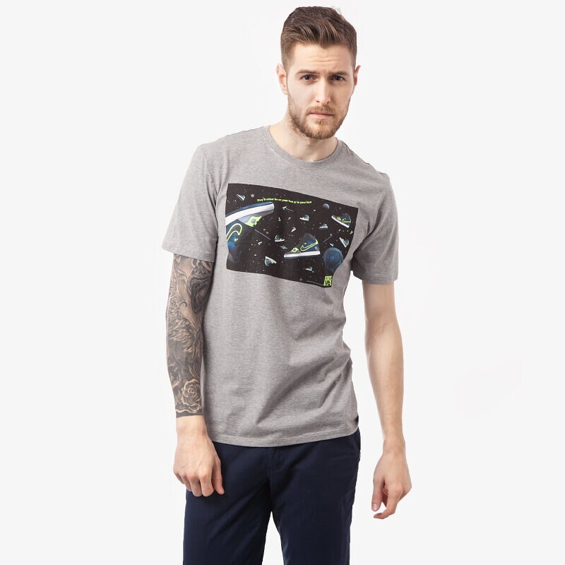 Herren T-Shirt NIKE T-SHIRT TEE-FORCE IN SPACE 644384063 Grau