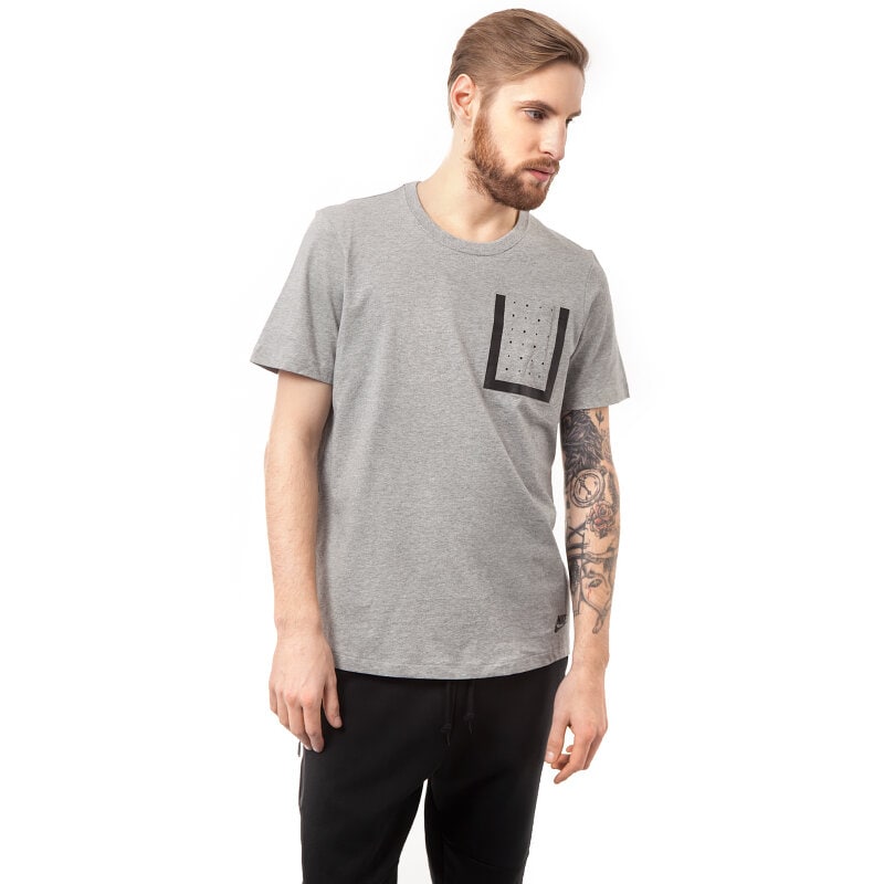 Herren T-Shirt NIKE T-SHIRT POCKET TOP TP 641722063 Grau