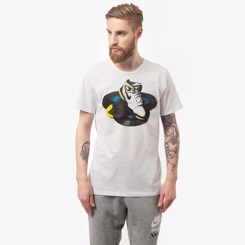 Herren T-Shirt NIKE T-SHIRT STACKS ON 799042100 Grau