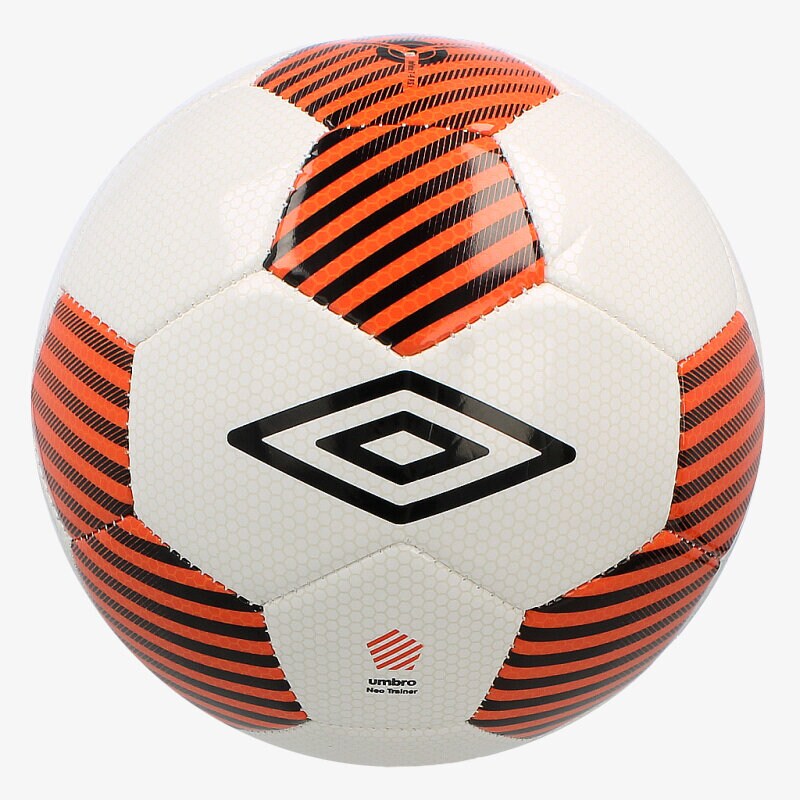 UMBRO PILKA NEO TRAINER 20550UDL6 Weiß