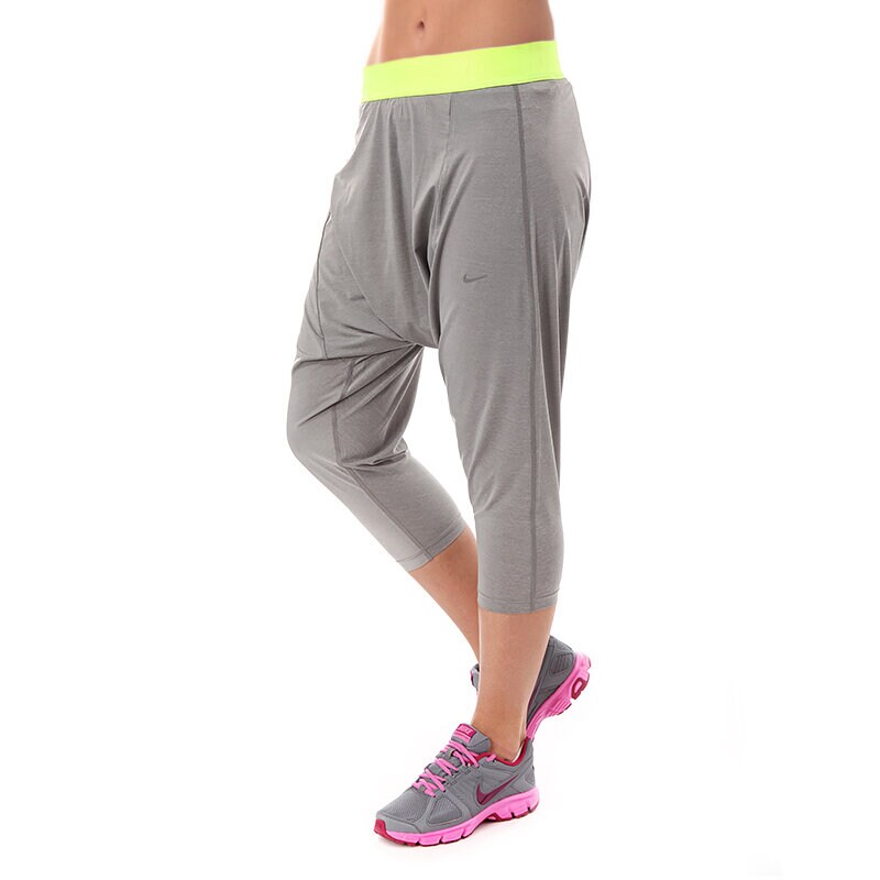 Damen Hosen TRAININGSHOSE NIKE TADASANA CA PRI 607498063 Grau
