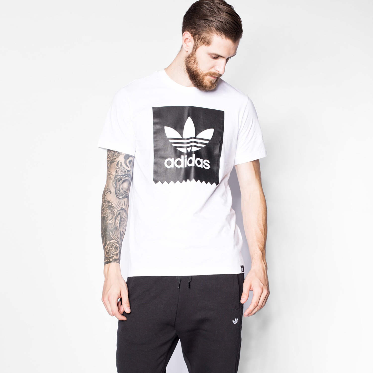 Herren T-Shirt ADIDAS T-SHIRT BLKBRD LOGO FIL AY8899 Weiß