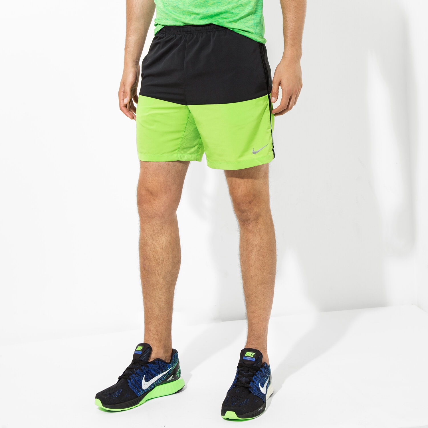 Herren Shorts NIKE SHORTS 7 DISTANCE SHORT 642807026 Schwarz