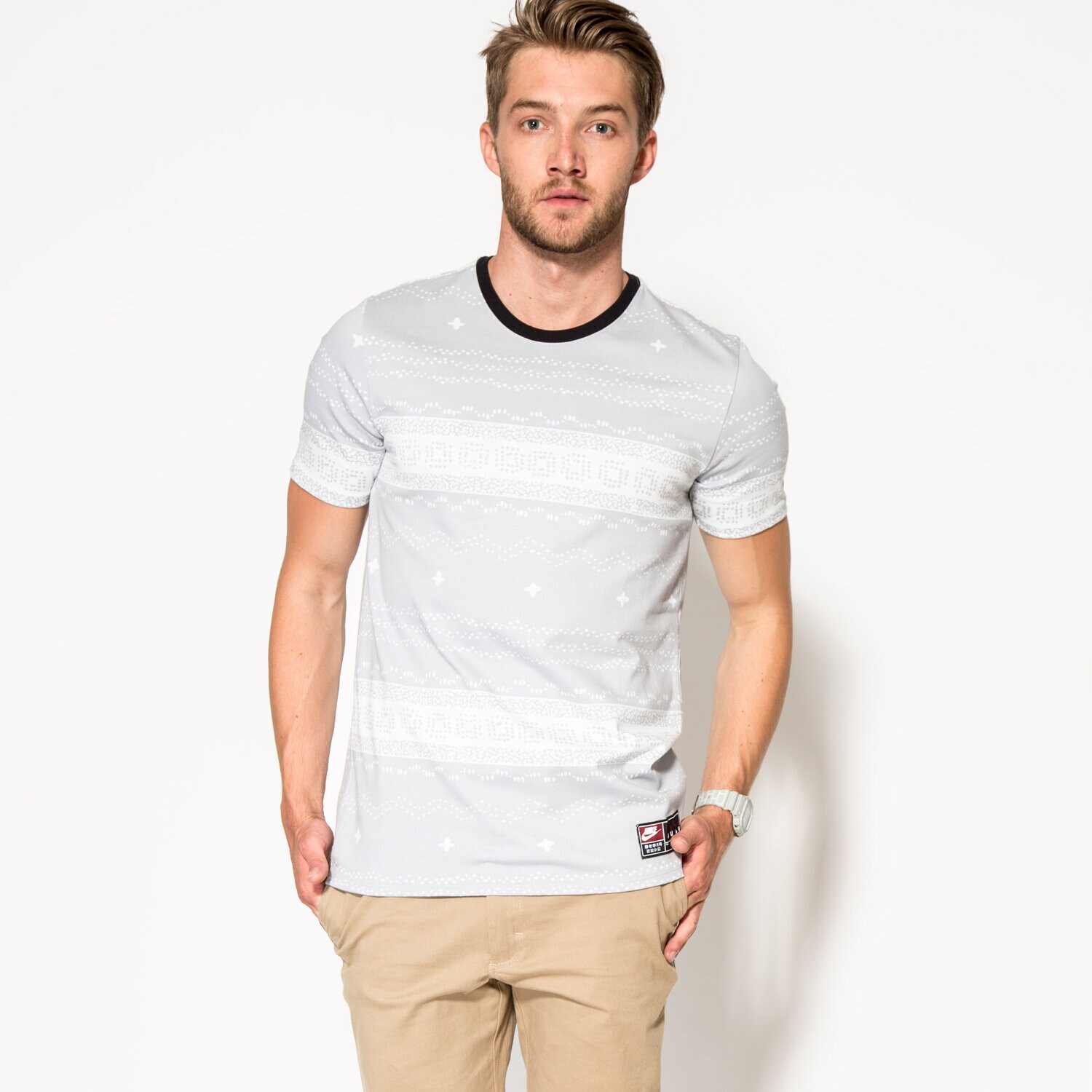 Herren T-Shirt NIKE T-SHIRT ROSHE TWO 1 835670043 Grau