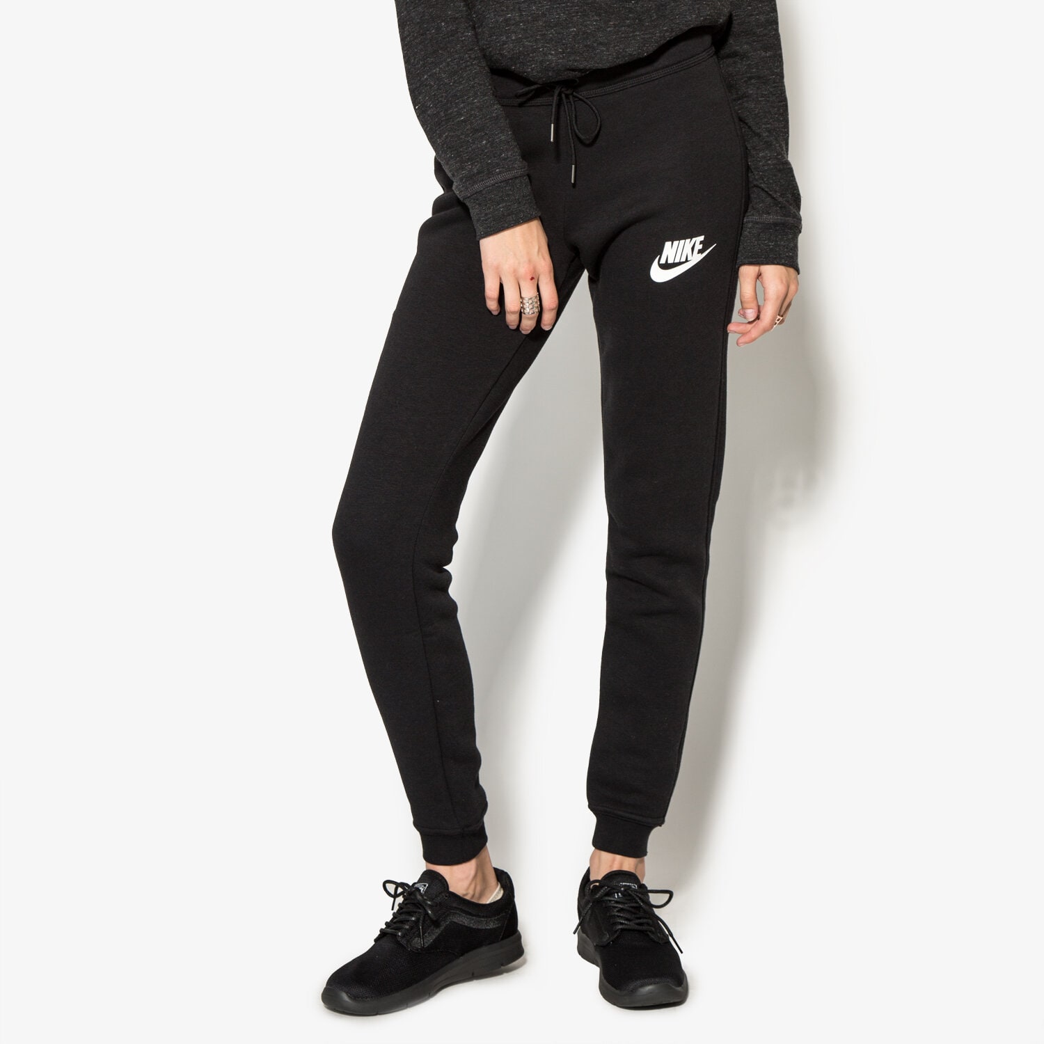 Damen Hosen NIKE HOSE W NSW RLY TIGHT 826664010 Schwarz