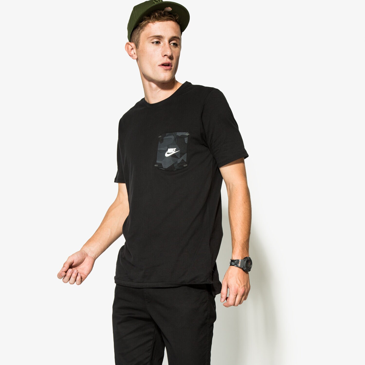 Herren T-Shirt NIKE T-SHIRT NIKE TEE-DROP HEM POCKET 805208010 Schwarz