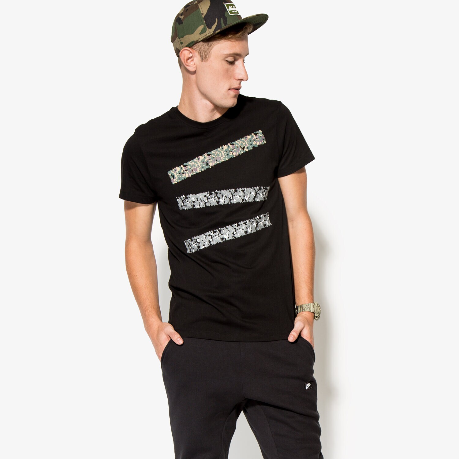 Herren T-Shirt CONFRONT T-SHIRT AMBER CF36TSM13001 Schwarz