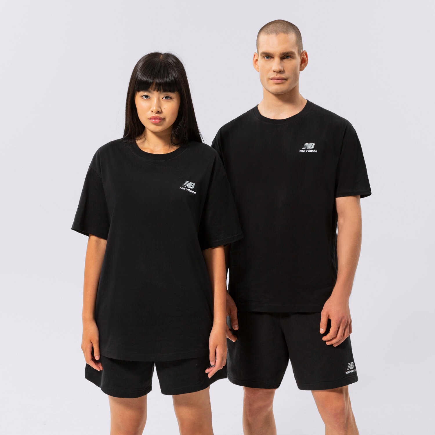 Damen T-Shirt NEW BALANCE T-SHIRT NB ESSENTIALS UNI-SSENTIALS TEE UT21503BK Schwarz