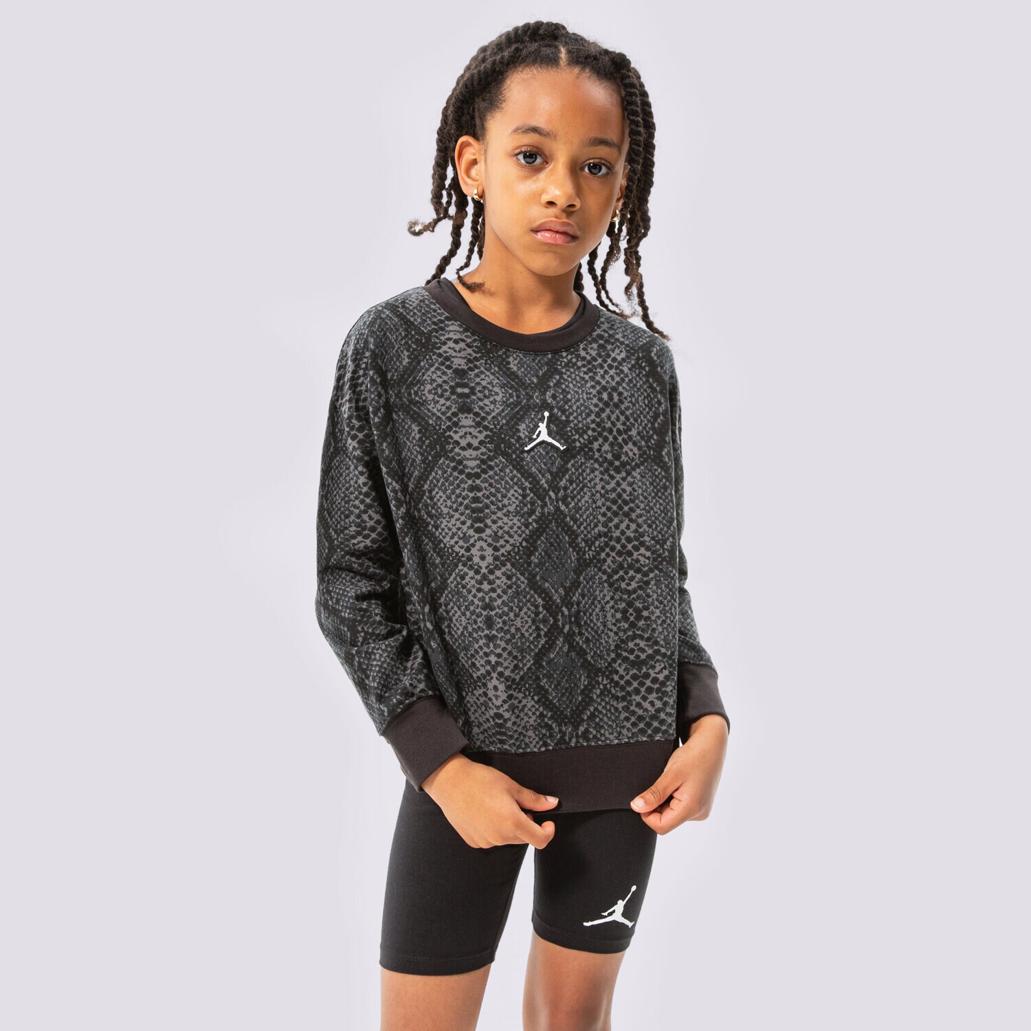 Kinder JORDAN SWEATSHIRT ESSENTIALS SNAKE CREW GIRL 45B312-023 Schwarz
