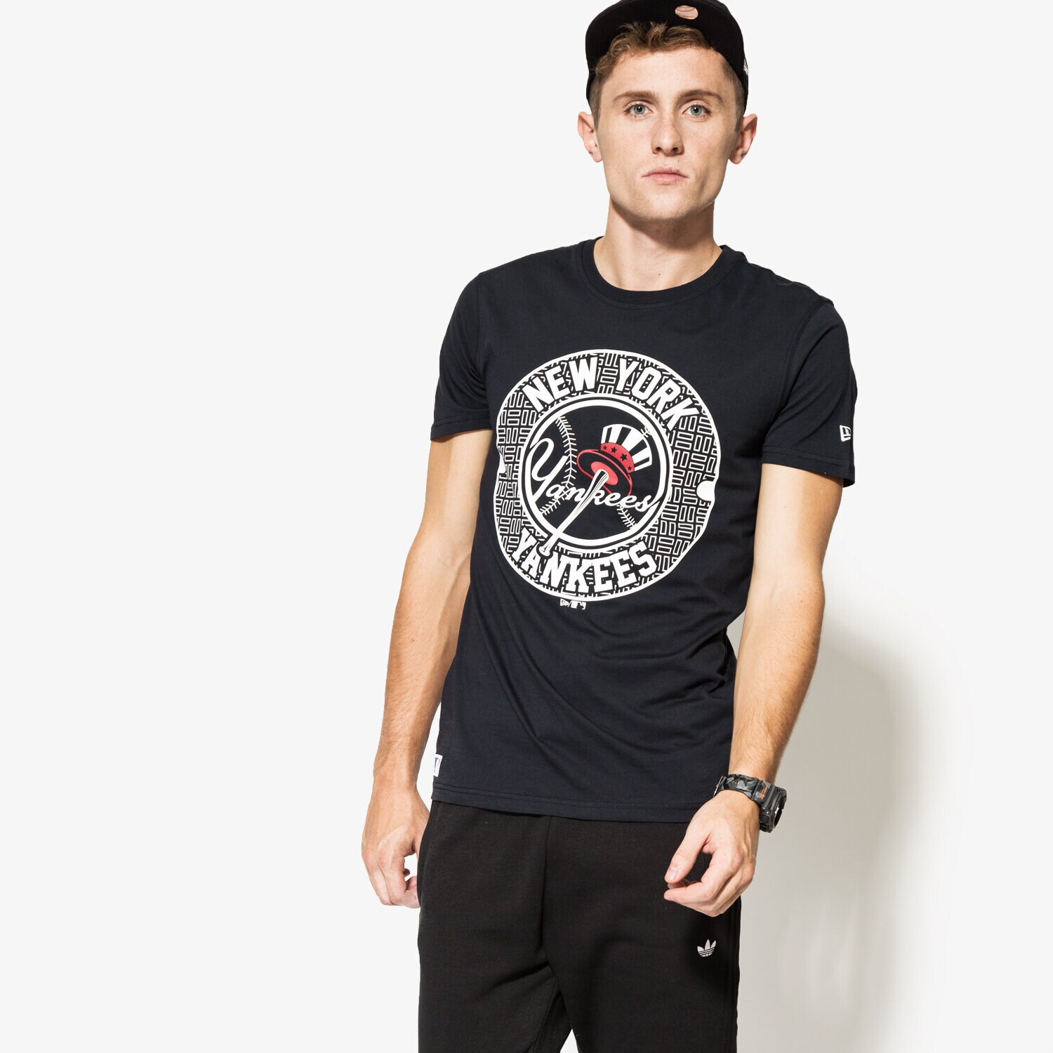 Herren T-Shirt NEW ERA T-SHIRT STREET MLB TEE NY YANKEES 11351530 Schwarz