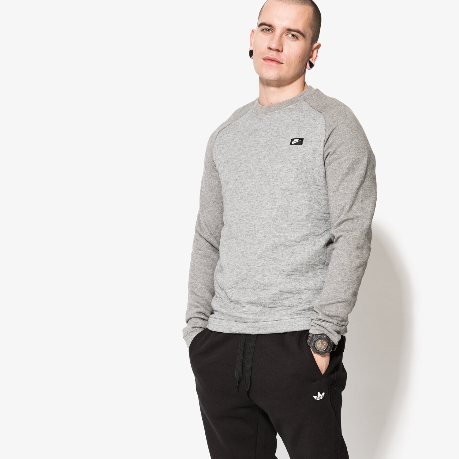 Herren NIKE SWEATSHIRT MODERN CRW BB 806679091 Grau