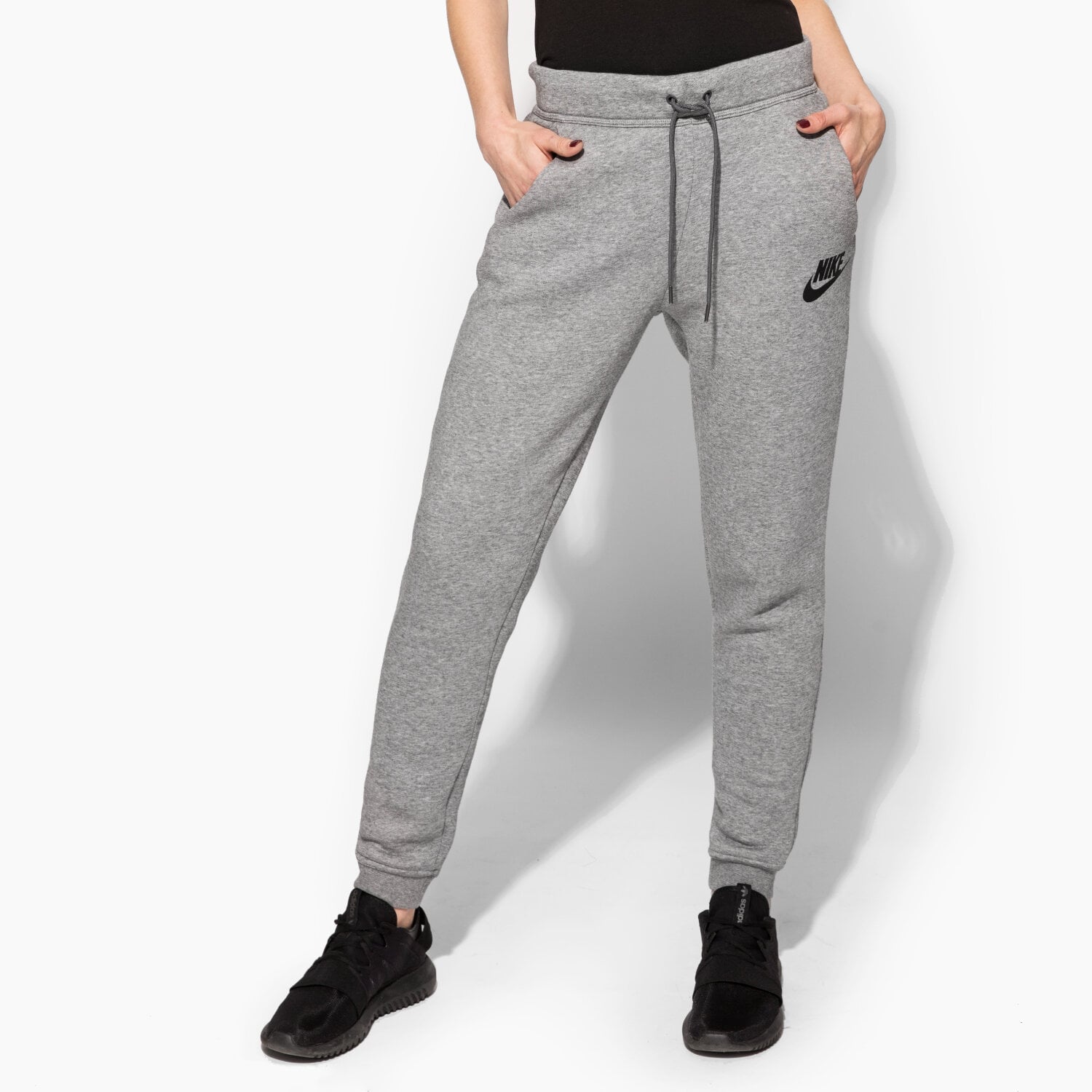 Damen Hosen NIKE HOSE RALLY PANT REG 828605091 Grau