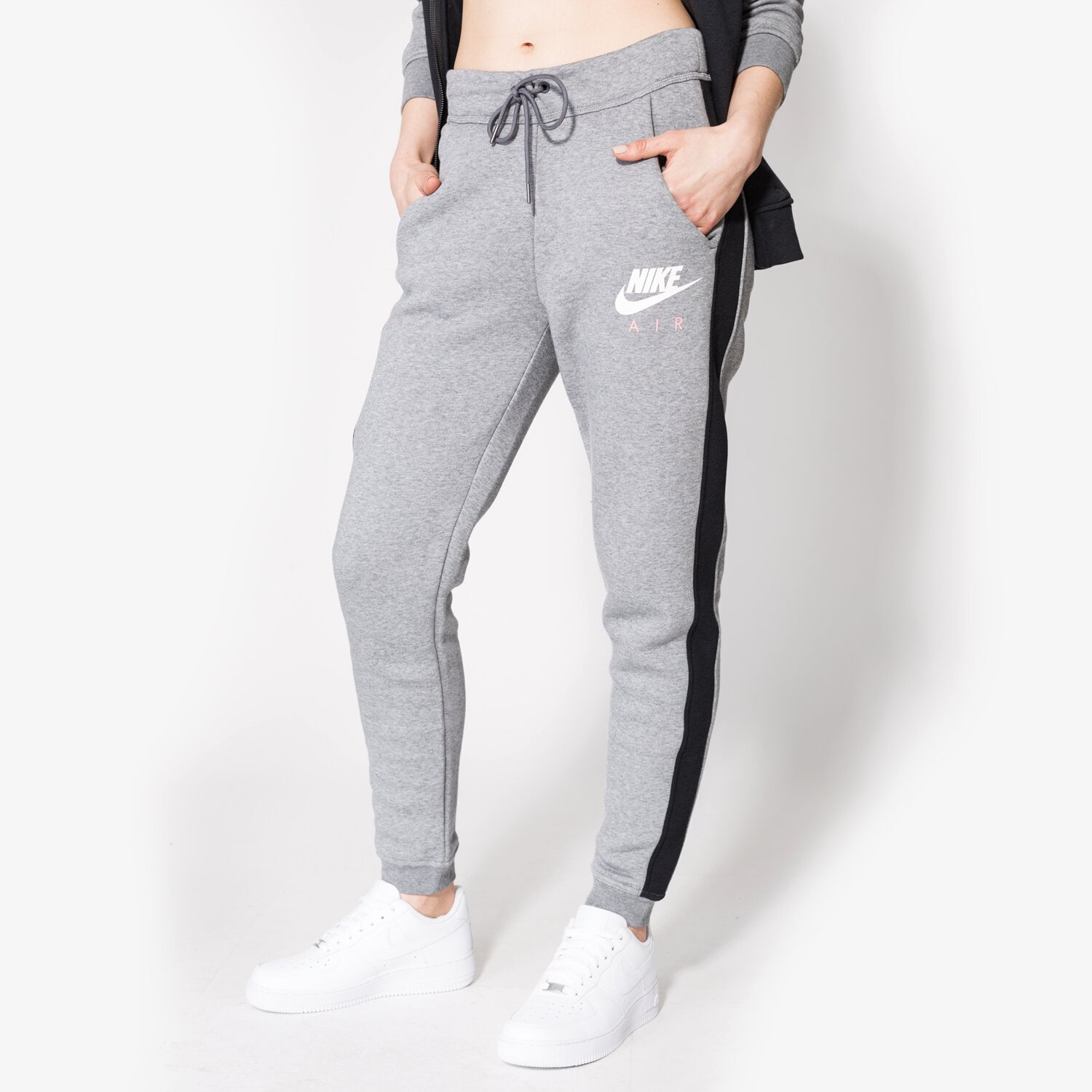 Damen Hosen NIKE HOSE NSW RALLY PANT REG AIR 856865091 Grau
