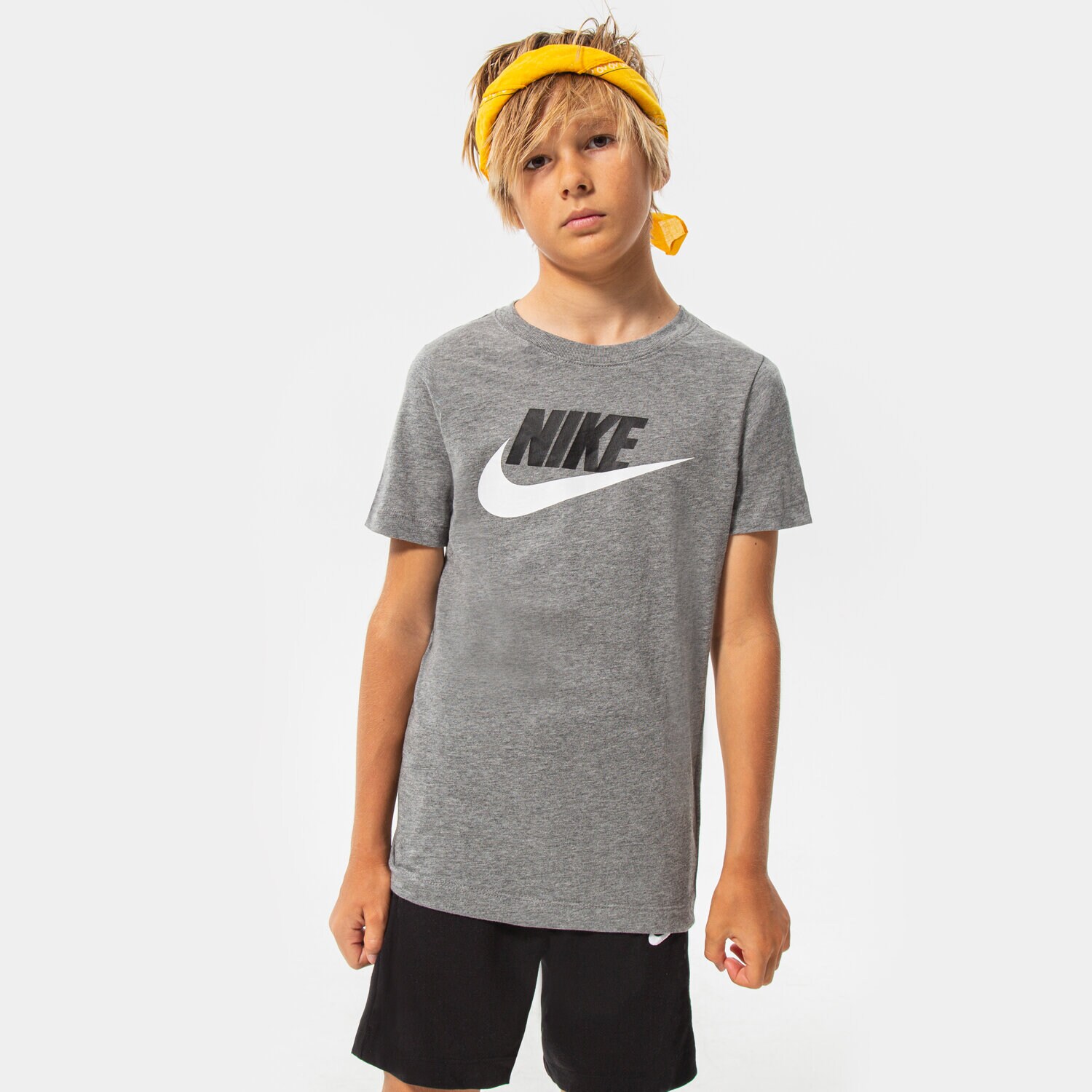 Kinder T-Shirt NIKE T-SHIRT NIKE SPORTSWEAR BOY AR5252-091 Grau