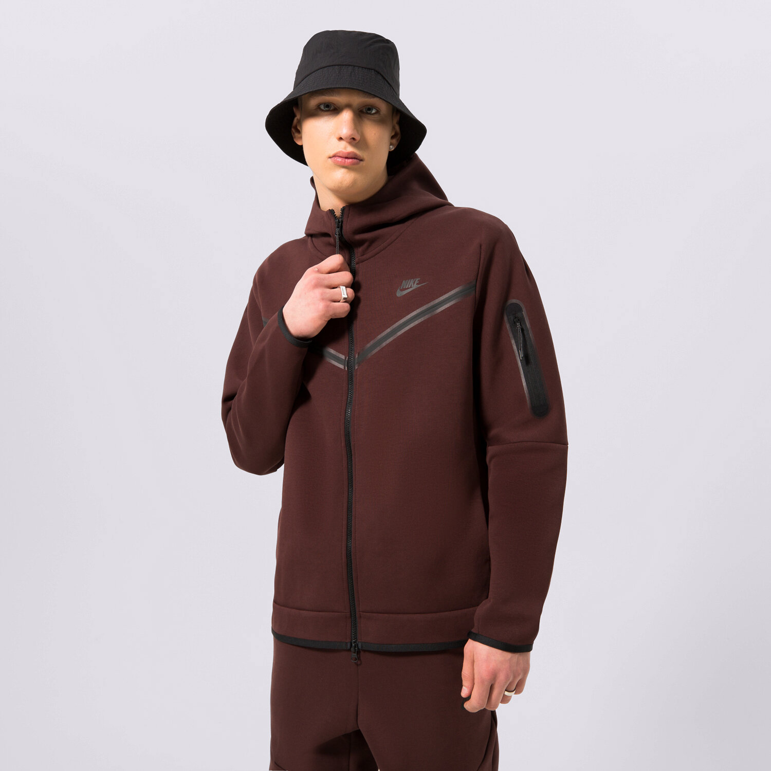 Herren NIKE HOODIE SPORTSWEAR TECH FLEECE CU4489-227 Braun