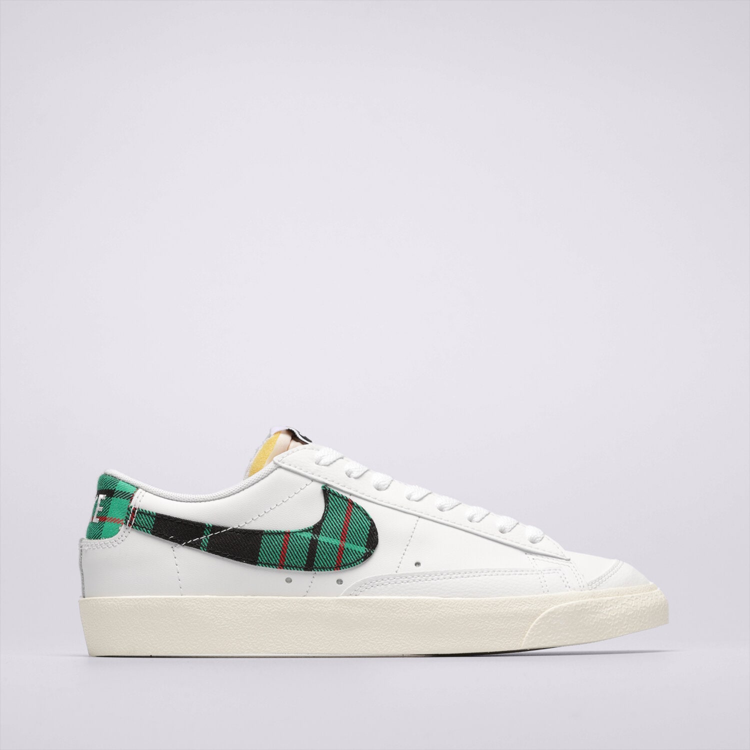 Herren Sneaker NIKE BLAZER LOW '77 PREMIUM DV0801-100 Weiß