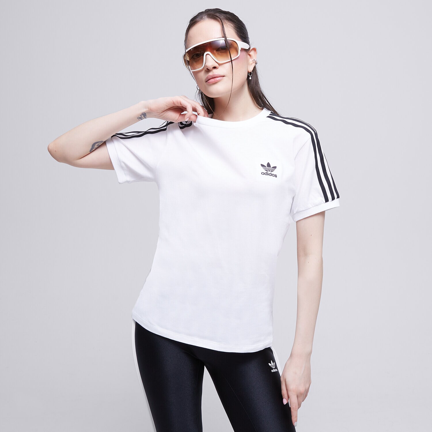 Damen T-Shirt ADIDAS T-SHIRT 3 STRIPES TEE IB7410 Weiß