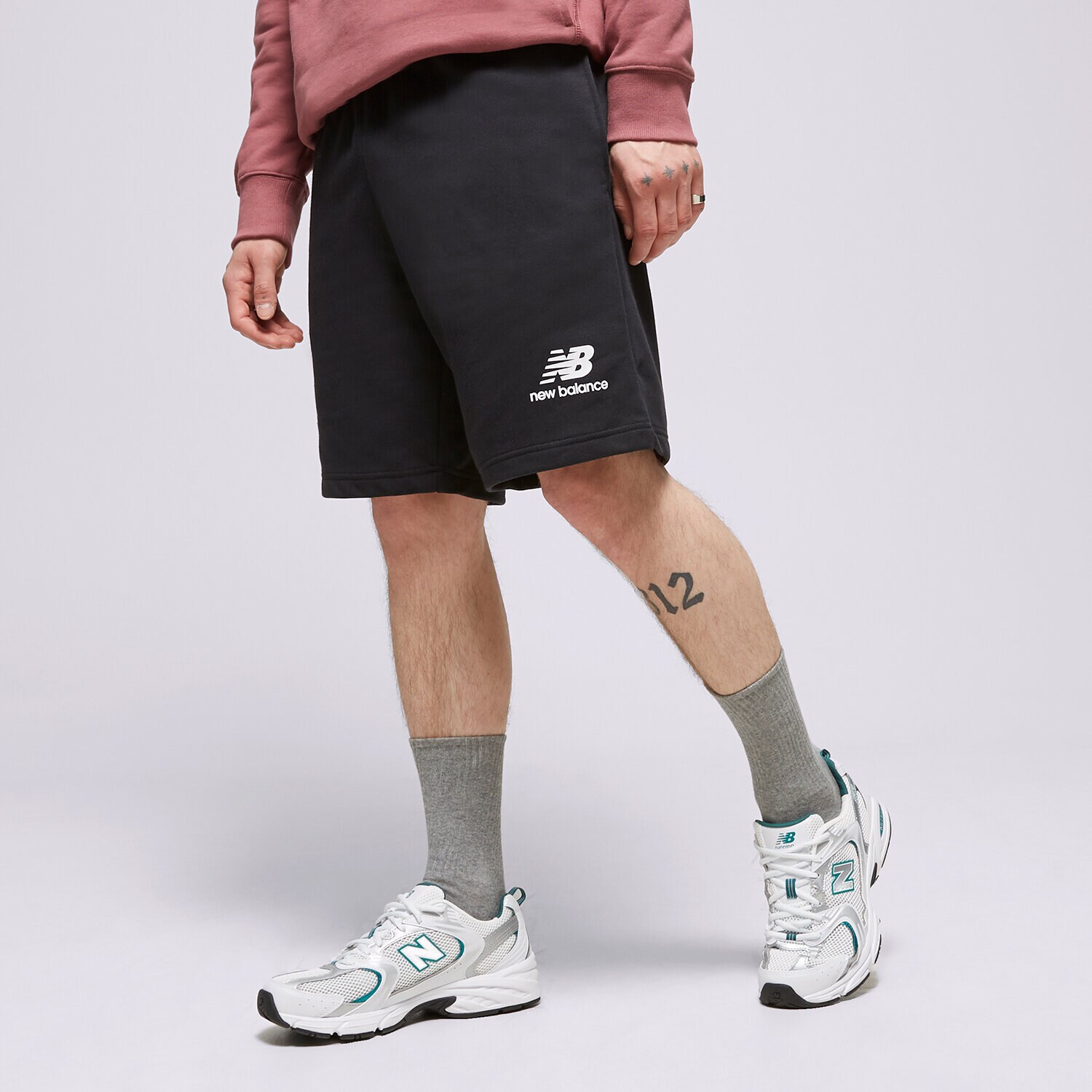 Herren Shorts NEW BALANCE SHORTS NB ESSENTIALS STACKED SHORT MS31540BK Schwarz