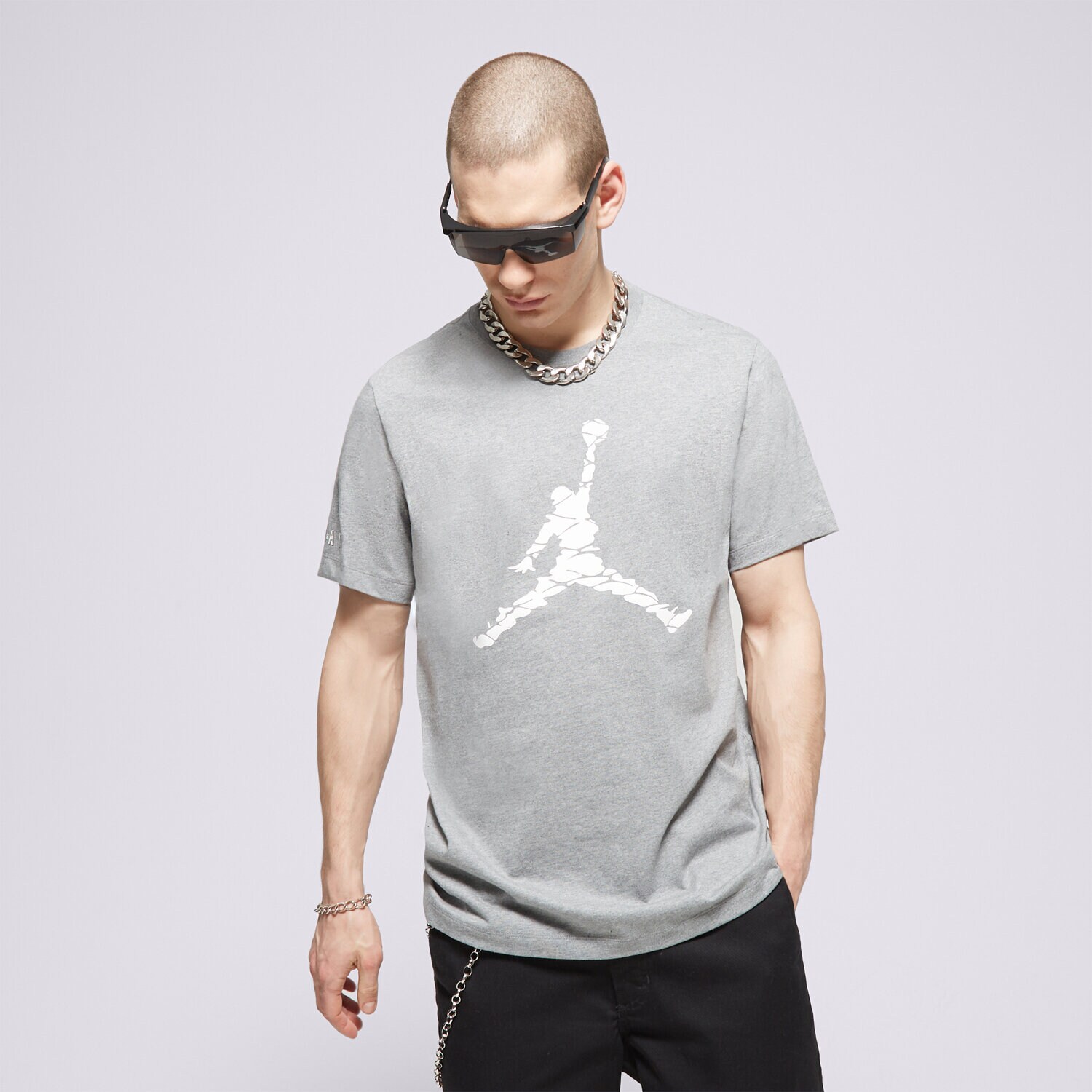 Herren T-Shirt JORDAN T-SHIRT M J ESS SS CREW 3 DX9581-091 Grau