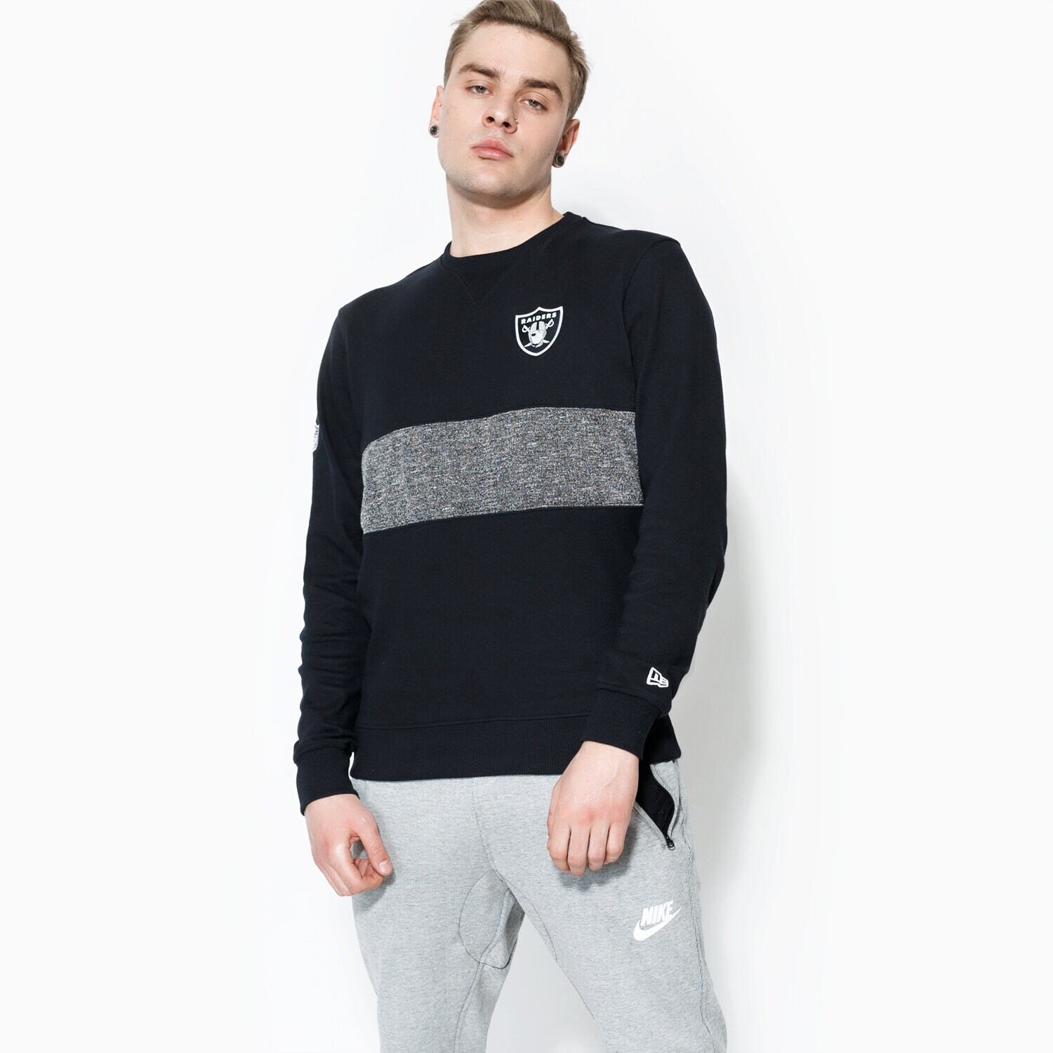 Herren NEW ERA SWEATSHIRT CONCRETE CREW NECK OAK RAIDERS BLK 11372552 Schwarz