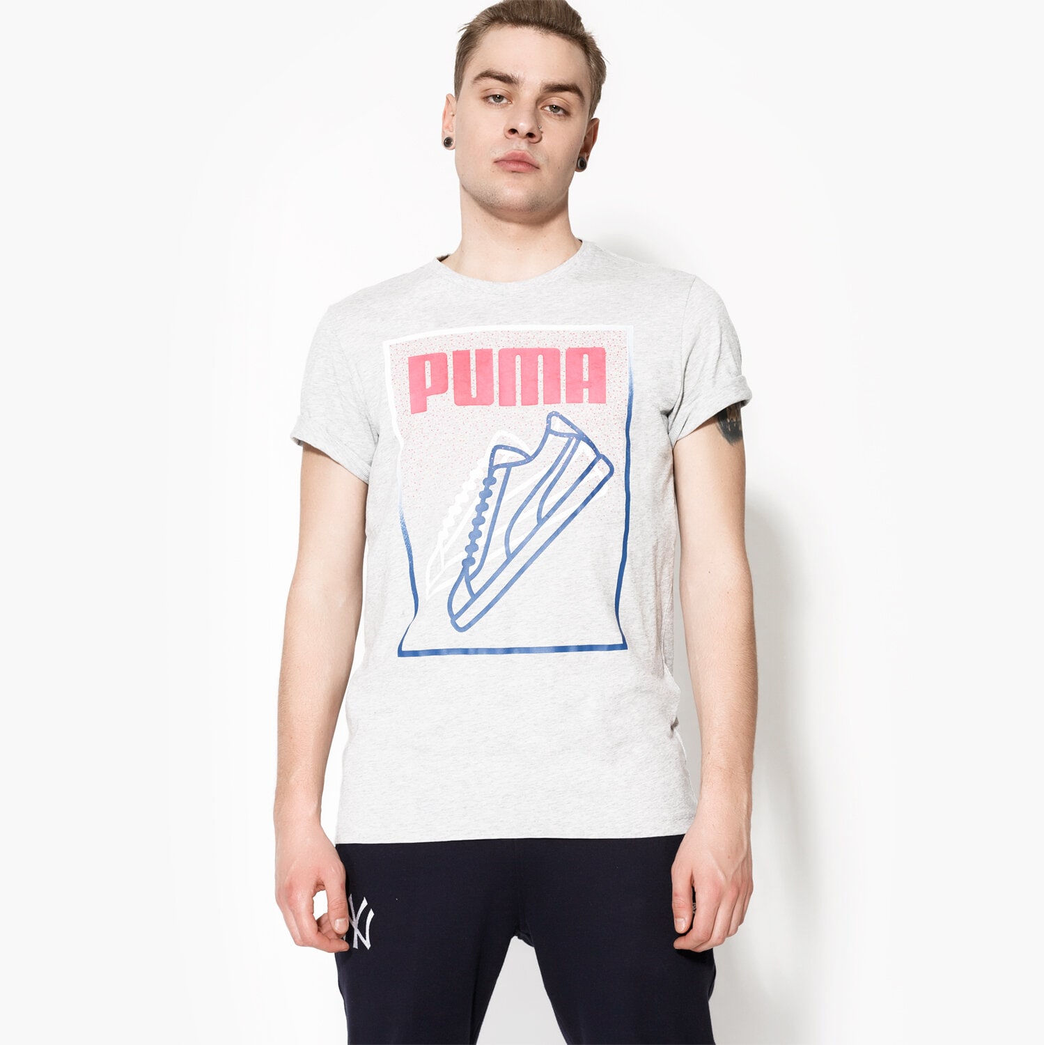 Herren T-Shirt PUMA T-SHIRT SS SNEAKER LINES TEE 59093904 Grau