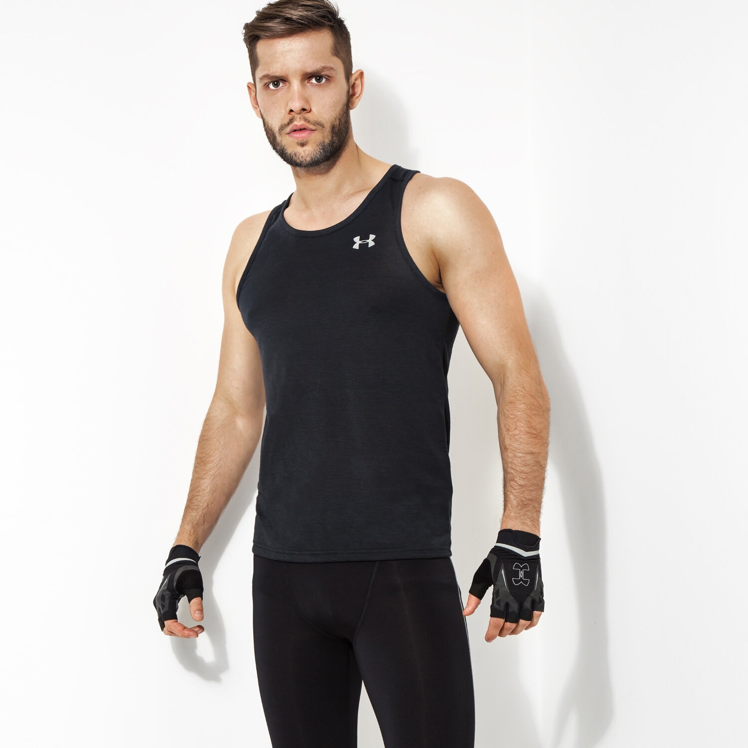 Herren Hosen UNDER ARMOUR TANK ST REAKER SHORTSLEEVE 1271822001 Schwarz