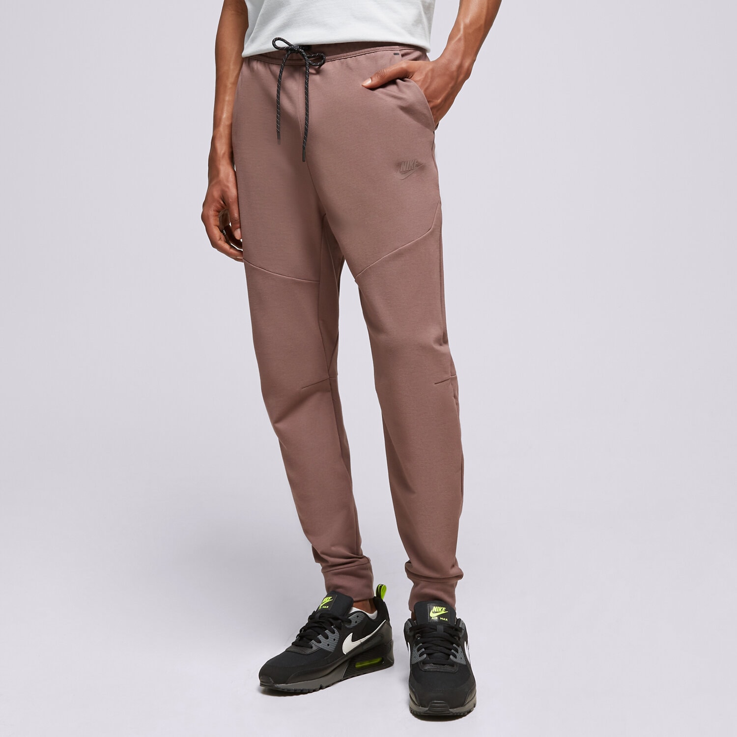 Herren Hosen NIKE HOSE M NK TECH LGHTWHT JGGR DX0826-291 Beige