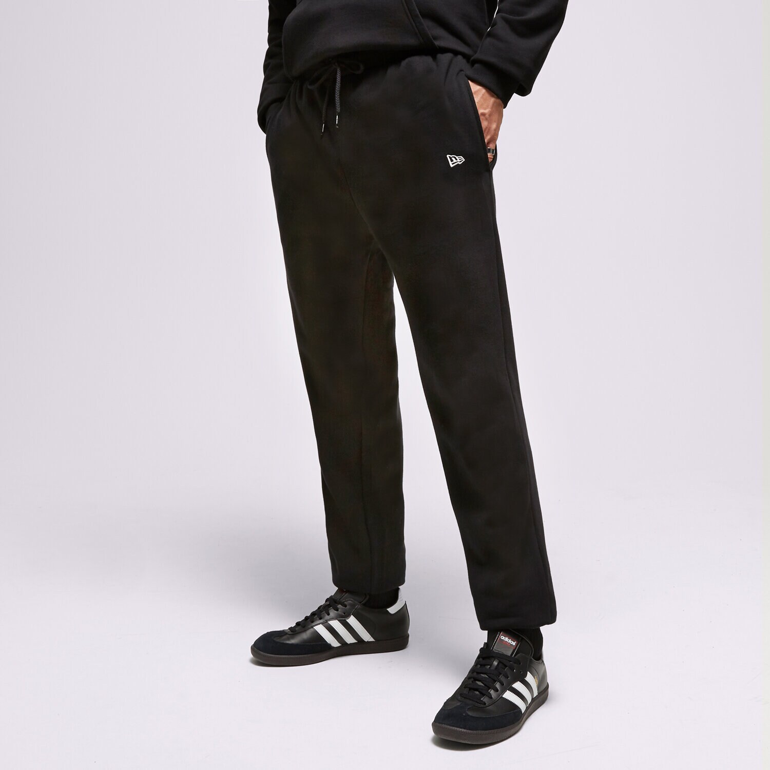 Herren Hosen NEW ERA HOSE NE ESSENTLS JOGGER NONE 60416741 Schwarz