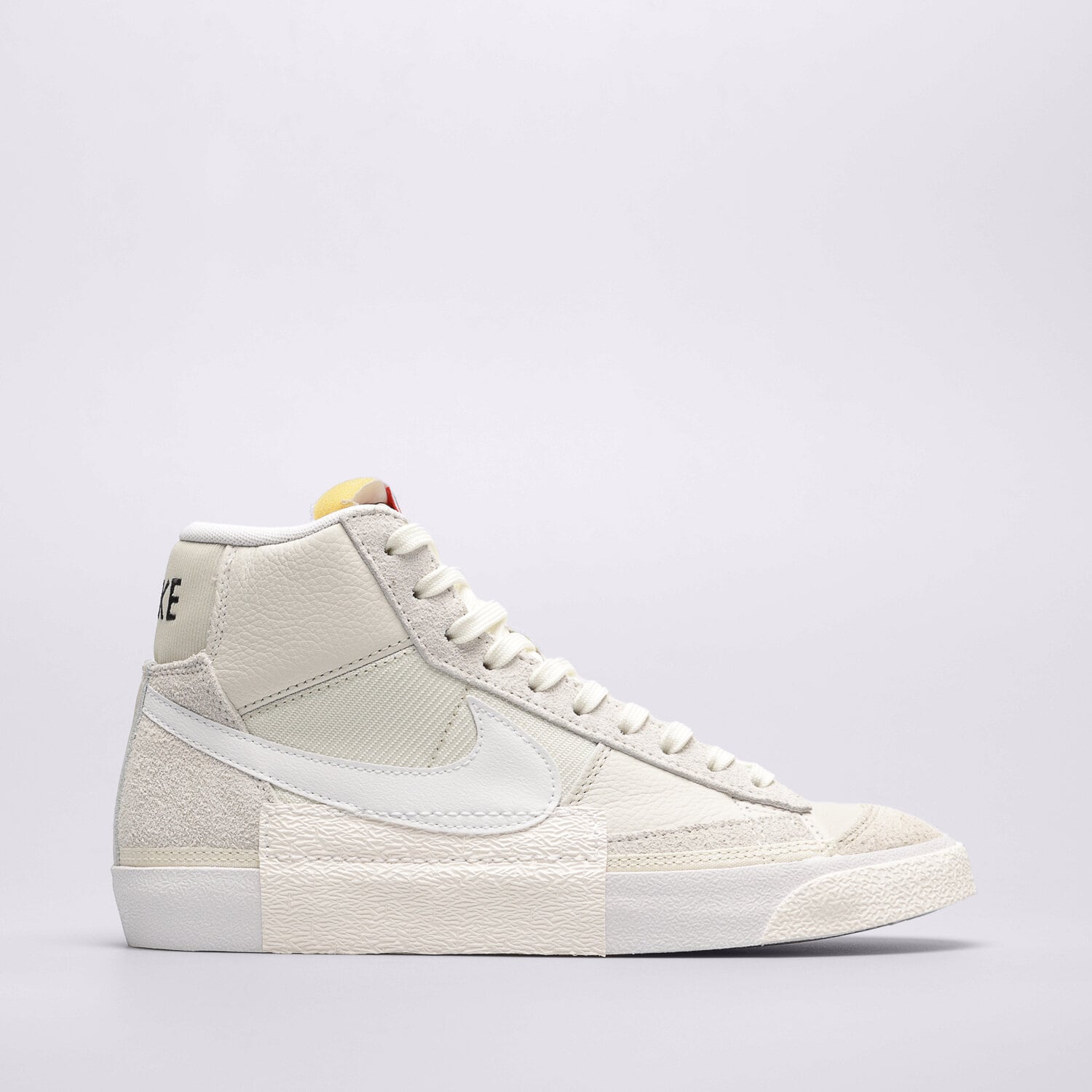 Herren Sneaker NIKE BLAZER '77 PRO CLUB DQ7673-003 Beige
