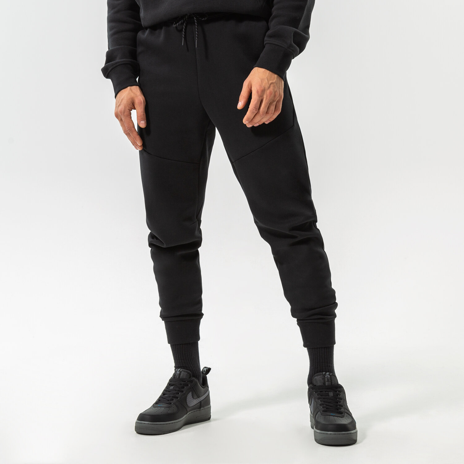 Herren Hosen NIKE HOSE SPORTSWEAR TECH FLEECE CU4495-010 Schwarz