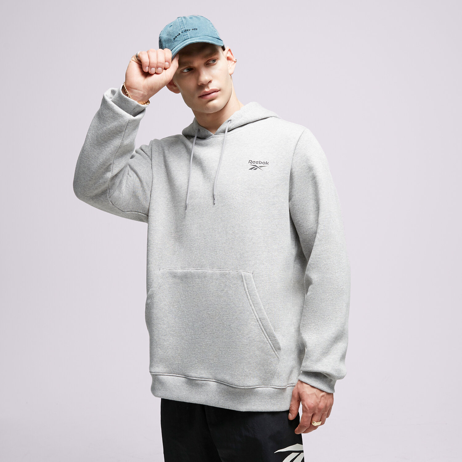 Herren REEBOK HOODIE RI LEFT CHEST LOGO HOOD 100068237 Grau