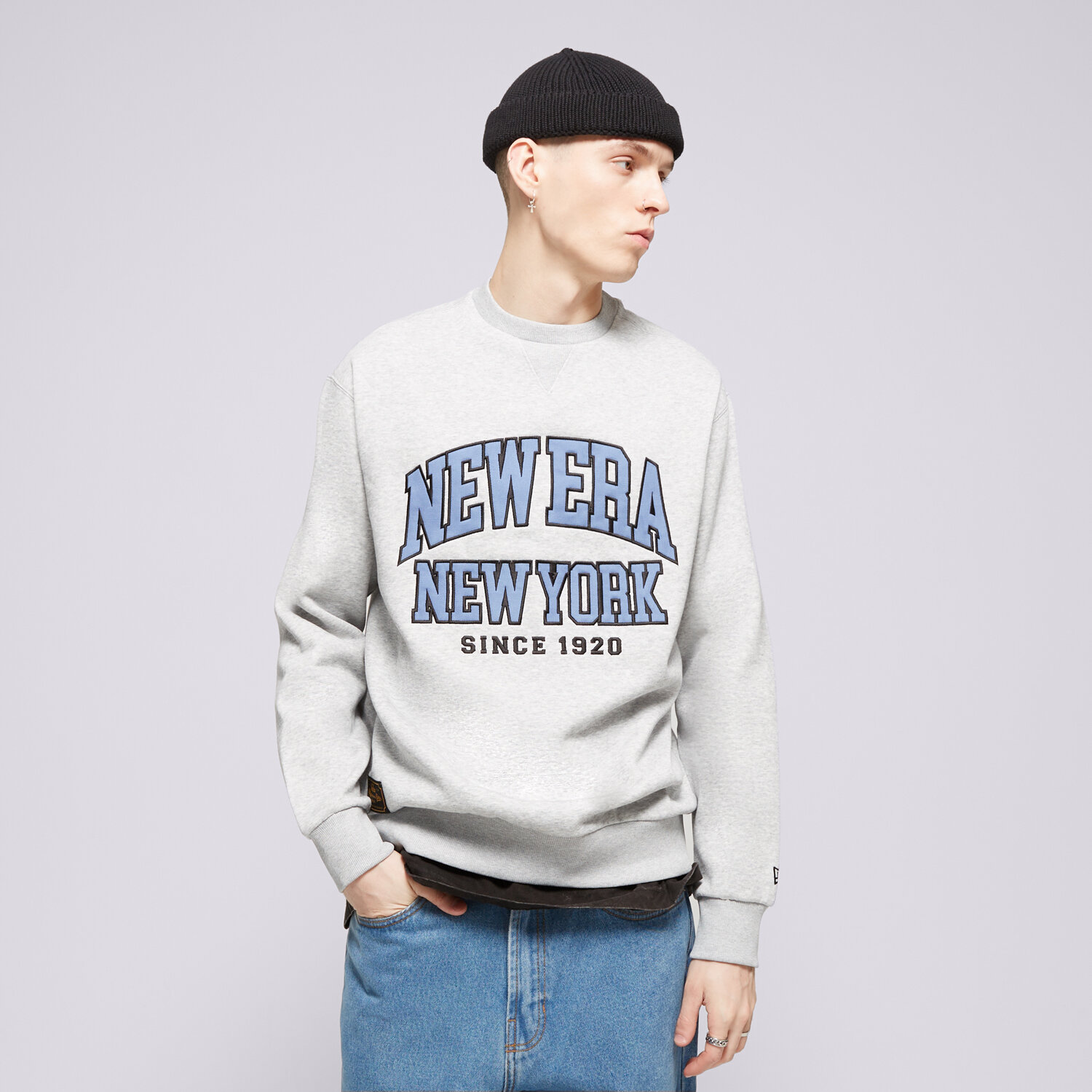 Herren NEW ERA SWEATSHIRT NE ARCH NONE 60435409 Grau