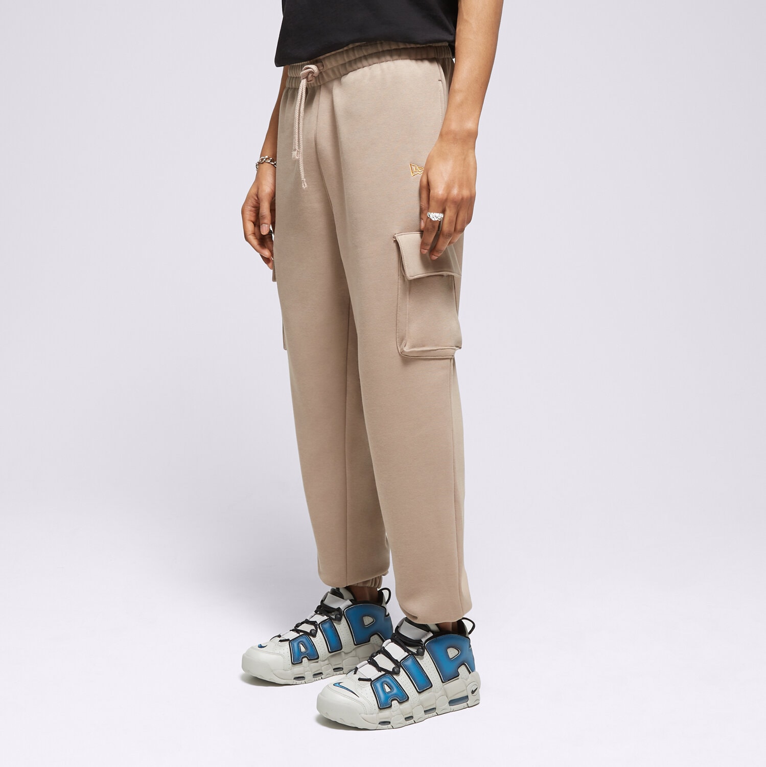 Herren Hosen NEW ERA HOSE NE SCRIPT CARGO NONE 60435406 Braun