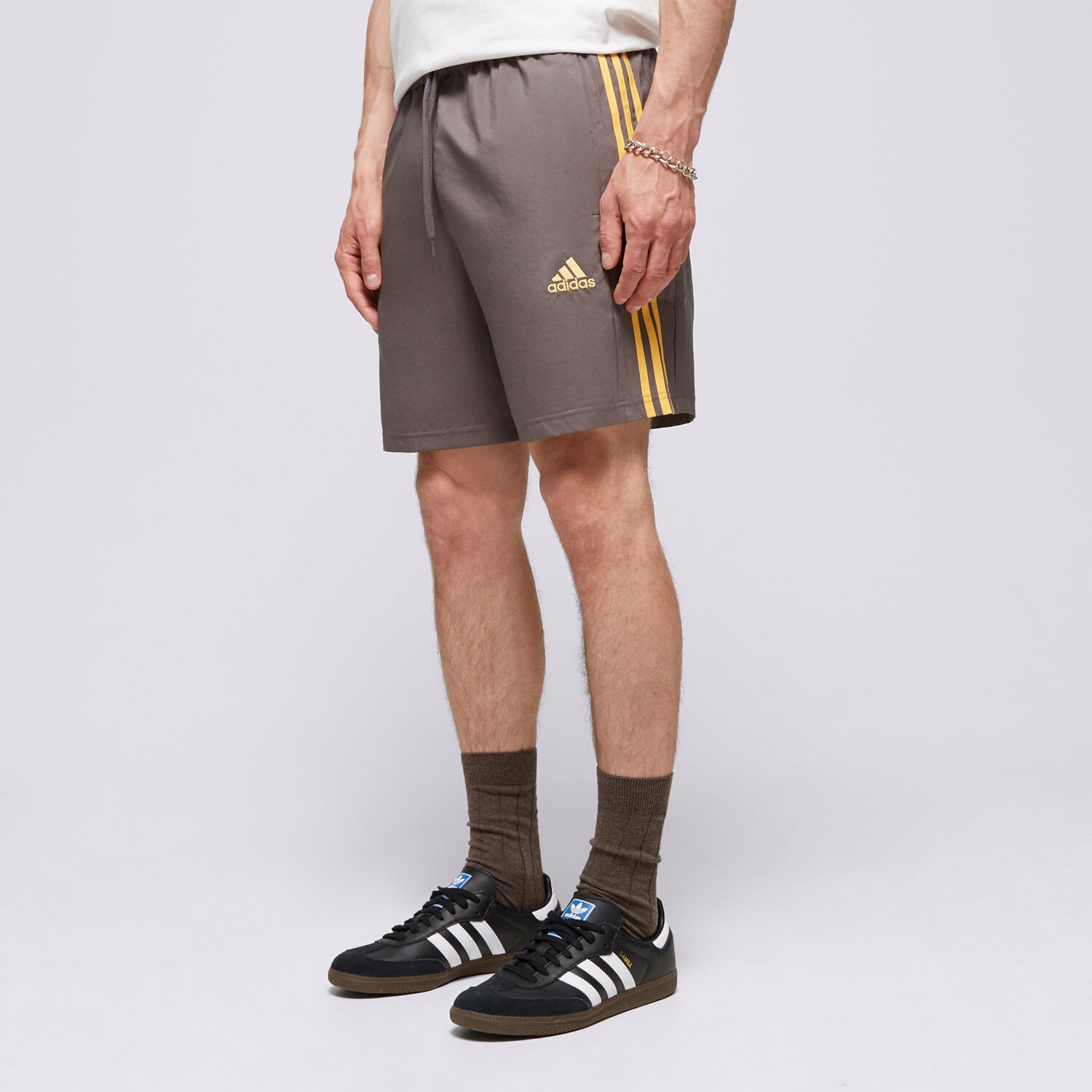 Herren Shorts ADIDAS SHORTS M 3S CHELSEA IS1394 Braun