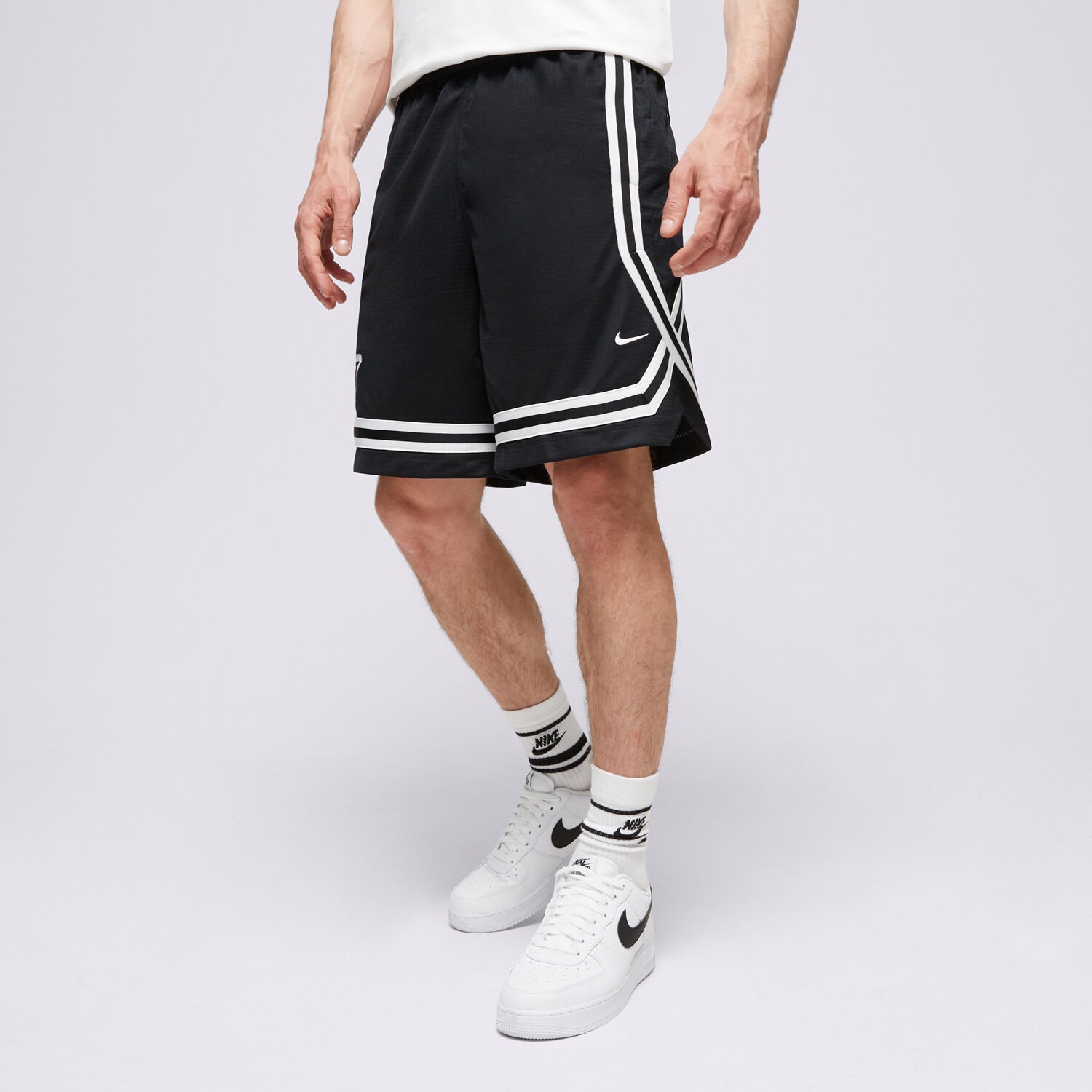 Herren Shorts NIKE SHORTS M NK DF DNA CRSOVR 8IN SSNL FN2883-010 Schwarz