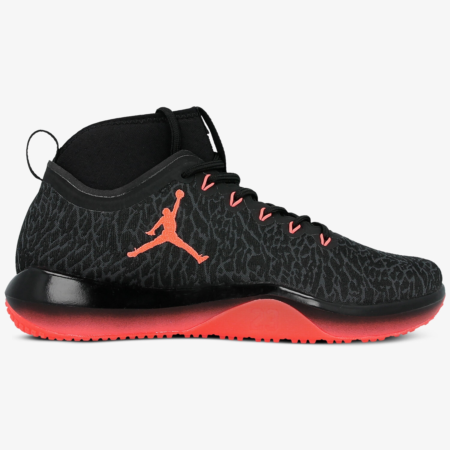 JORDAN TRAINER 1. 845402023 Schwarz