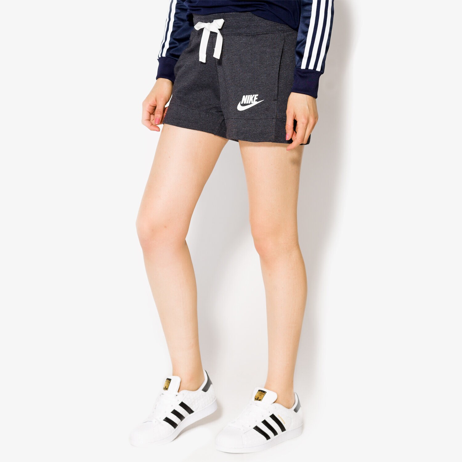 Damen Shorts NIKE SHORTS W NSW SHORT INDIO 884362032 Schwarz