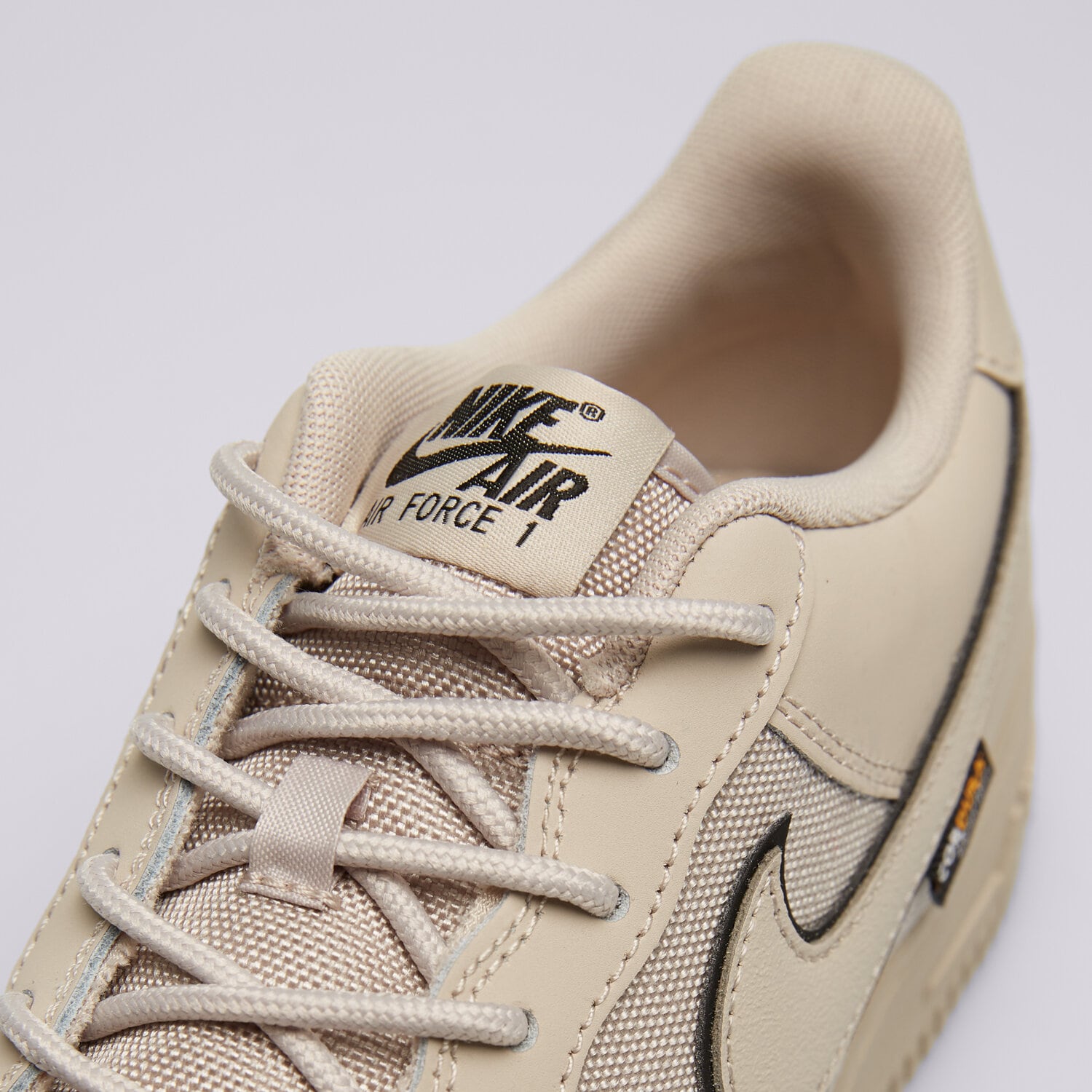 Nike Air Force 1 Low LV8 — photo 7