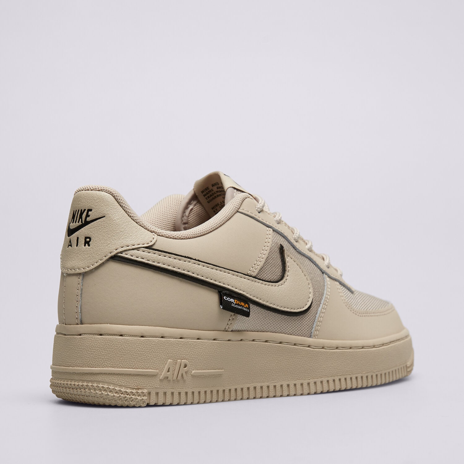 Nike Air Force 1 Low LV8 — photo 6