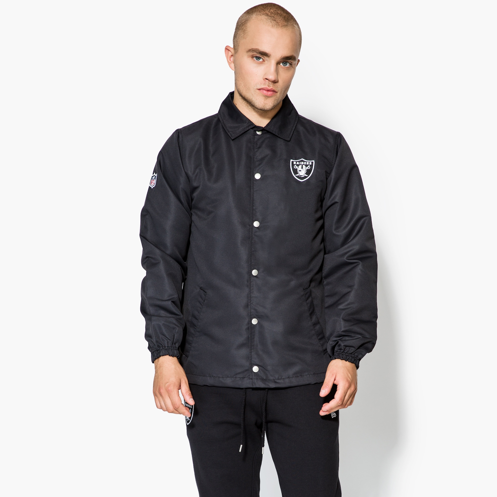 Herren Übergangsjacke NEW ERA JACKE TEAM COACHES OAK RAIDERS LK 11459462 Schwarz