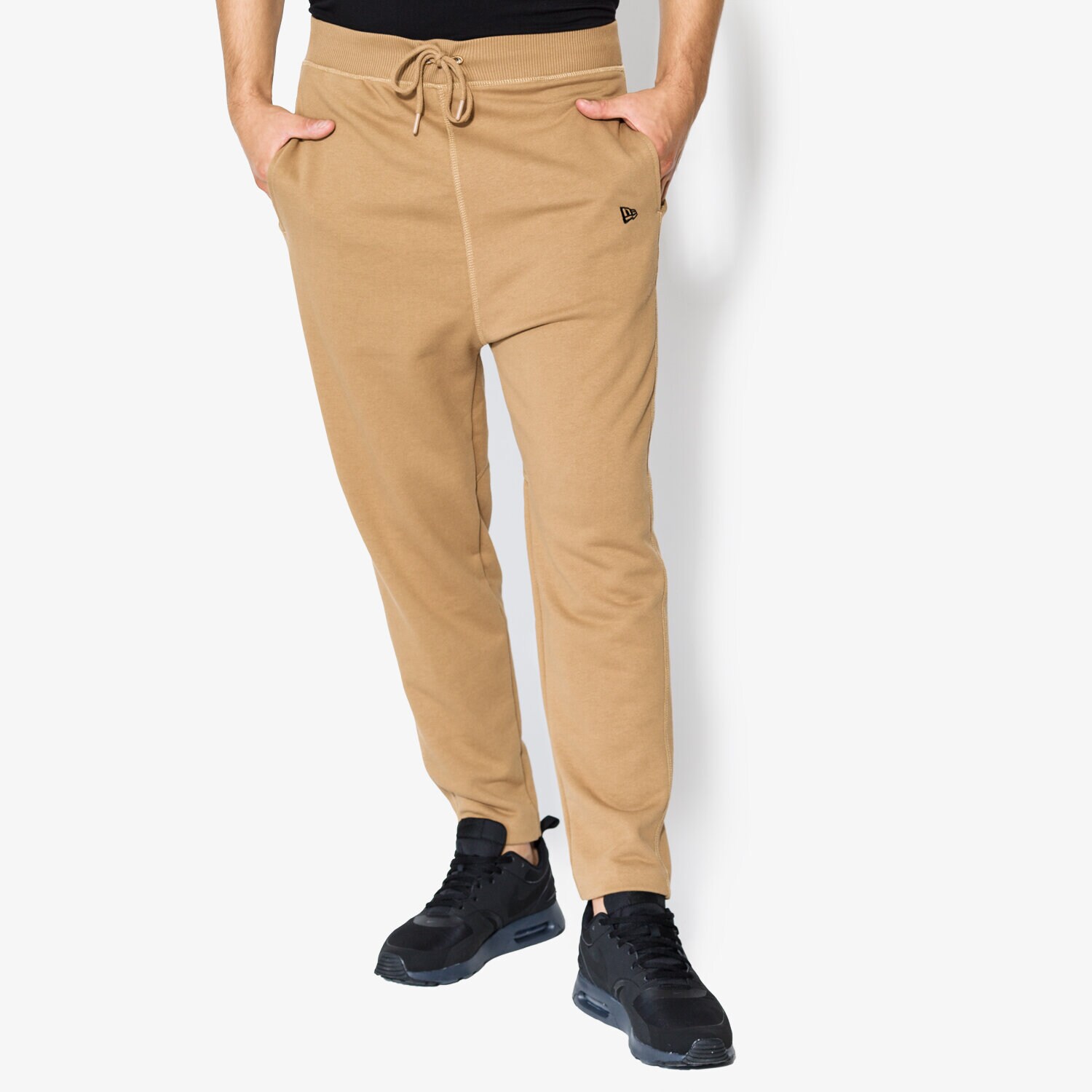Herren Hosen NEW ERA HOSE ORIGINATORS TRK PANT NE KHK 11459476 Beige