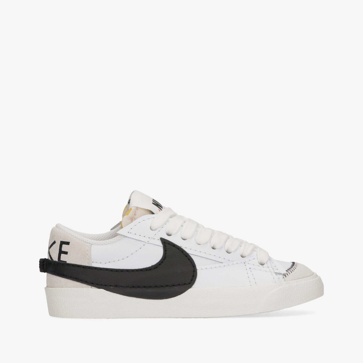 Damen Sneaker NIKE BLAZER LOW '77 JUMBO DQ1470-101 Weiß