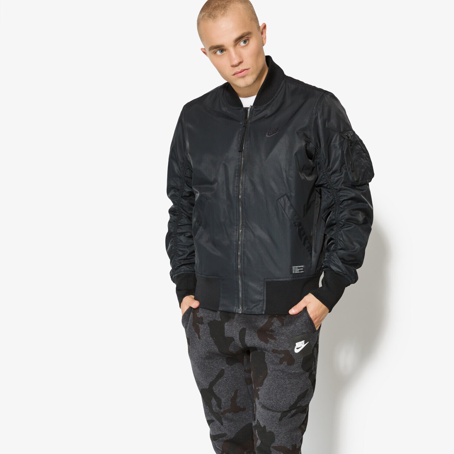 Herren Übergangsjacke NIKE JACKE M NSW JKT WVN AF1 925436010 Schwarz