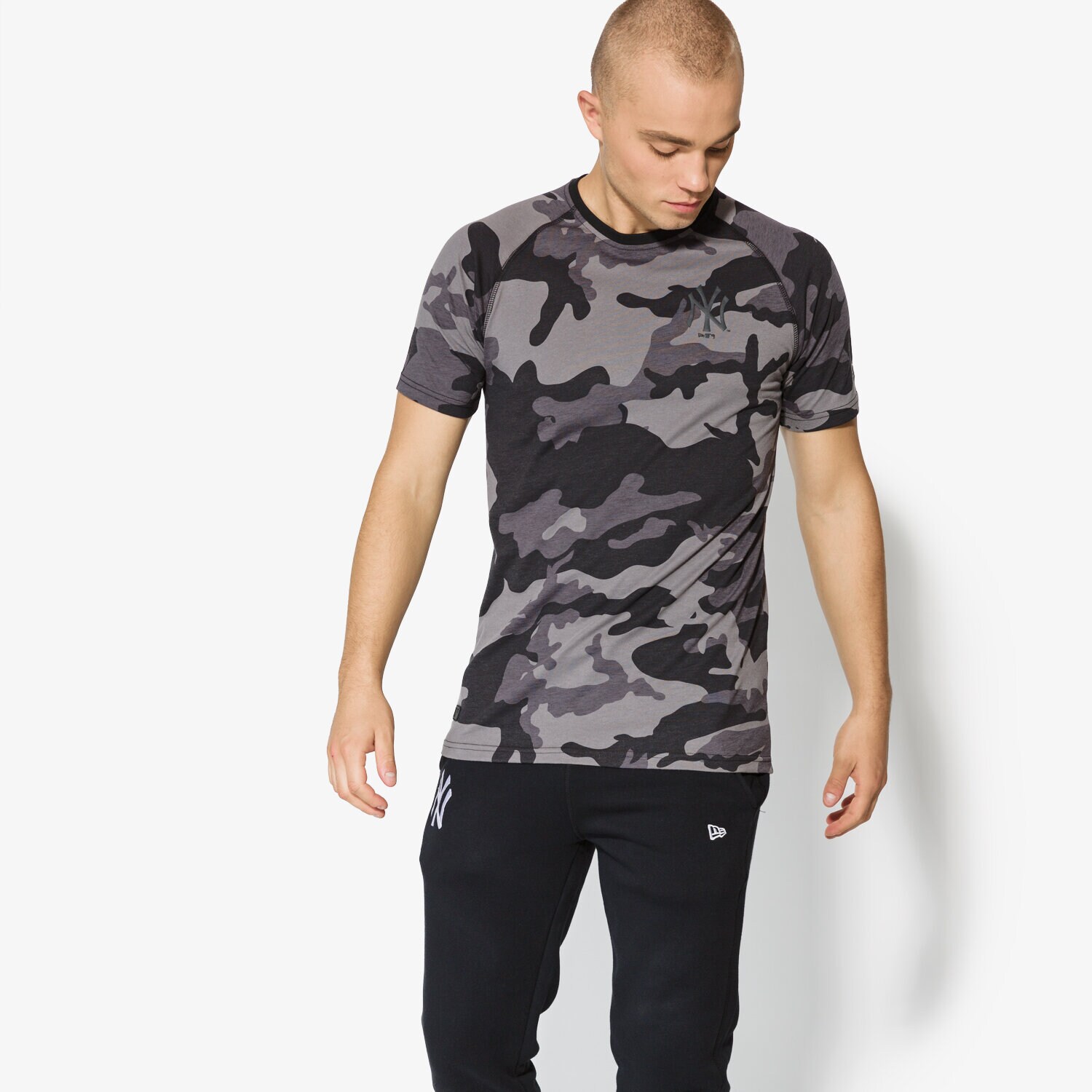 Herren T-Shirt NEW ERA T-SHIRT SS NTC RAGLAN TEE NY YANKEES BLK 11493643 Schwarz
