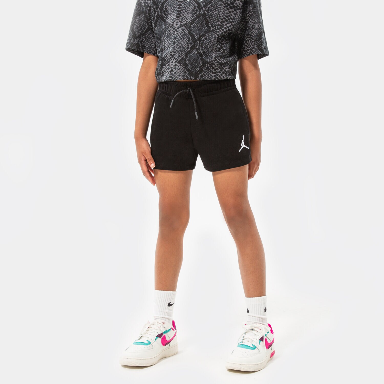 Kinder JORDAN SHORTS JORDAN ESSENTIALS SHORTS GIRL 45A771-023 Schwarz