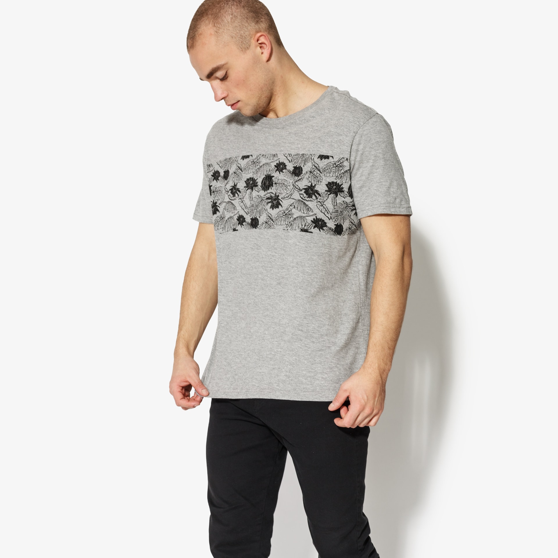 Herren T-Shirt CONFRONT T-SHIRT SS PRINT CF18TSM79001 Grau