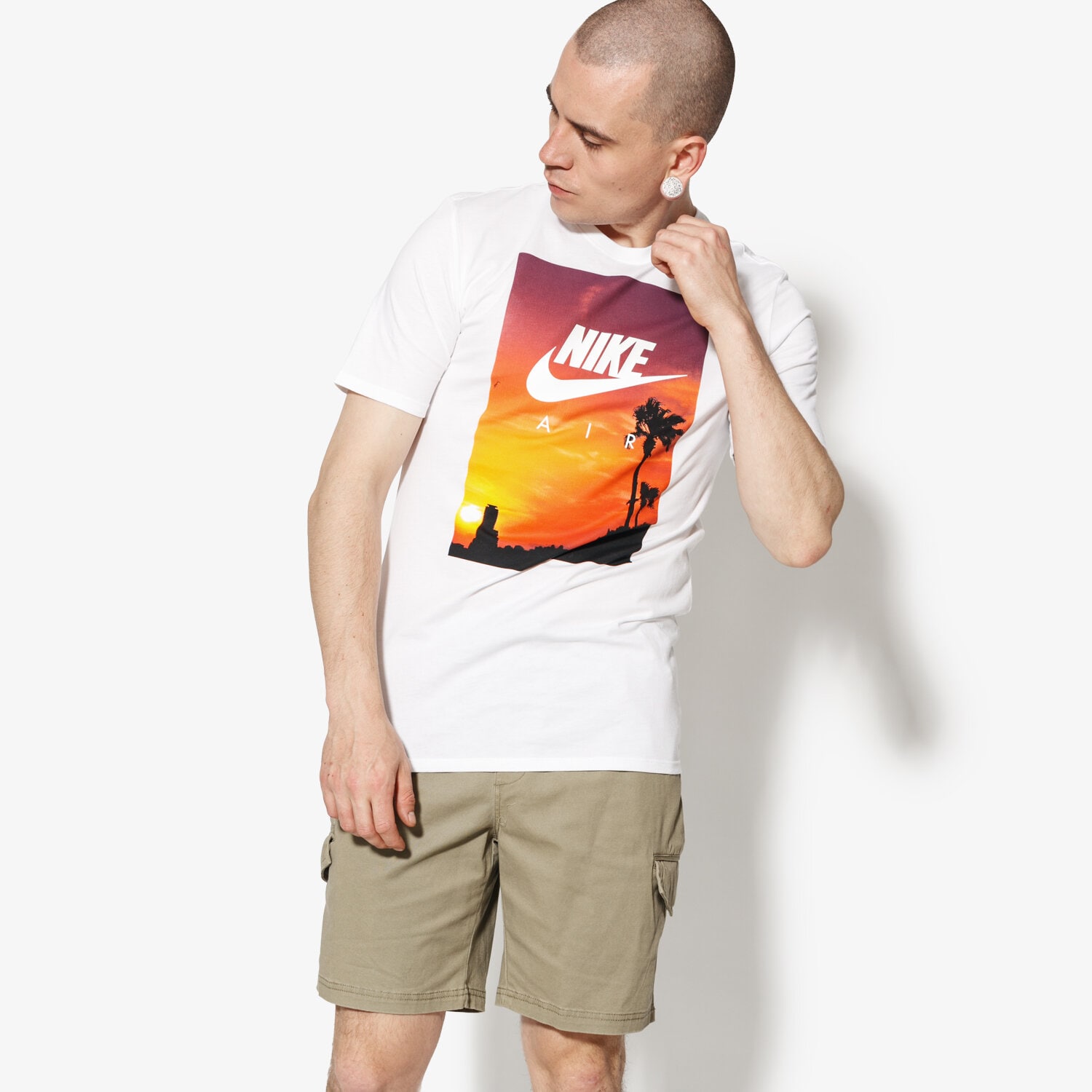 Herren T-Shirt NIKE T-SHIRT SS M NSW TEE FTWR 4 911952-100 Weiß